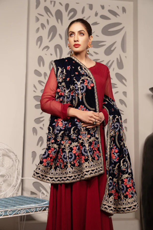 Carex - Embroidered Velvet Shawl - Image 5