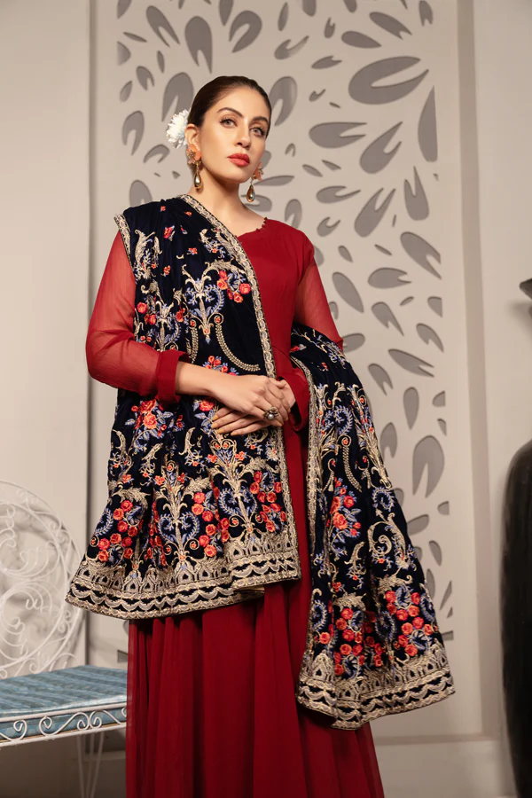 Carex - Embroidered Velvet Shawl - Image 6