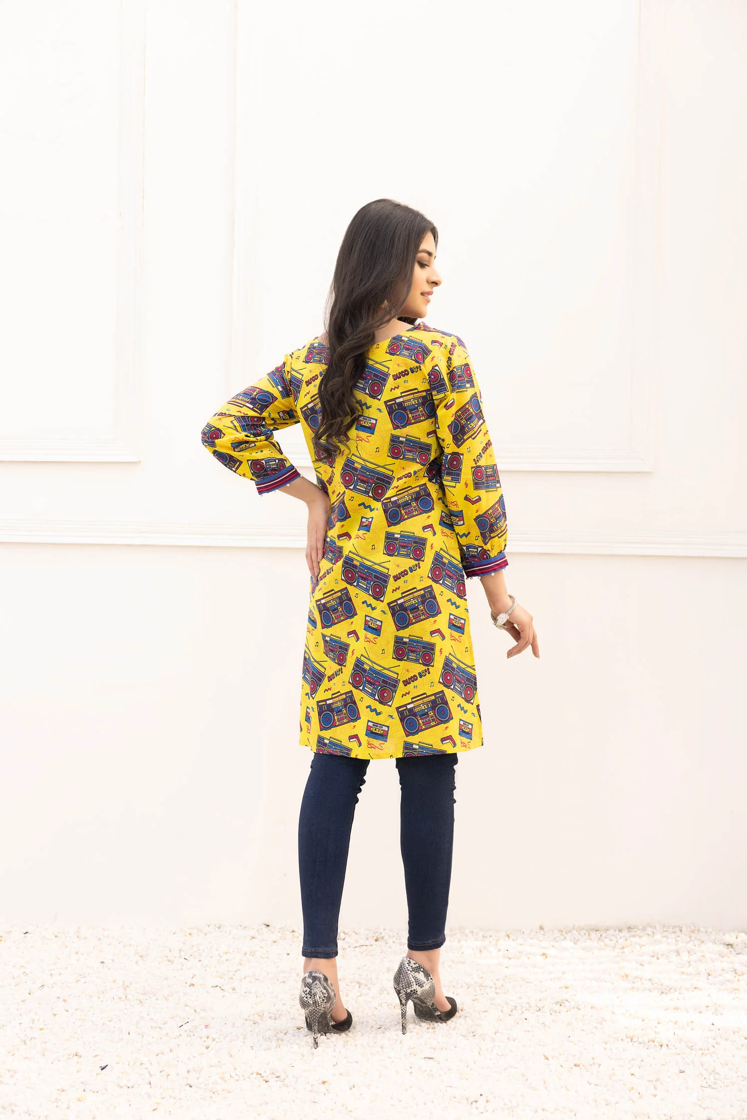 Chadar - Lawn Pret - Image 2