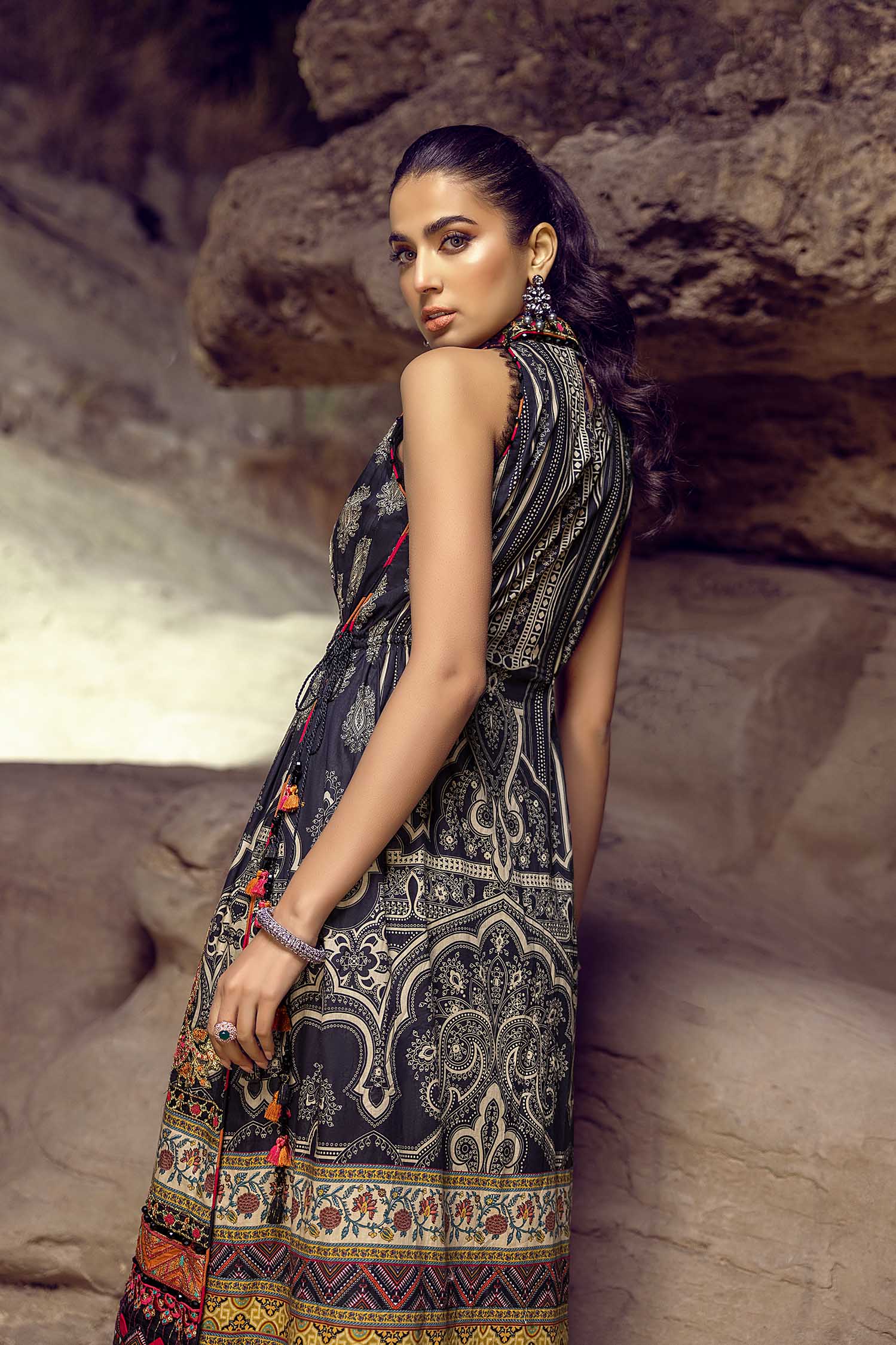 Chalice B - Exclusive Unstitch Lawn - Image 2