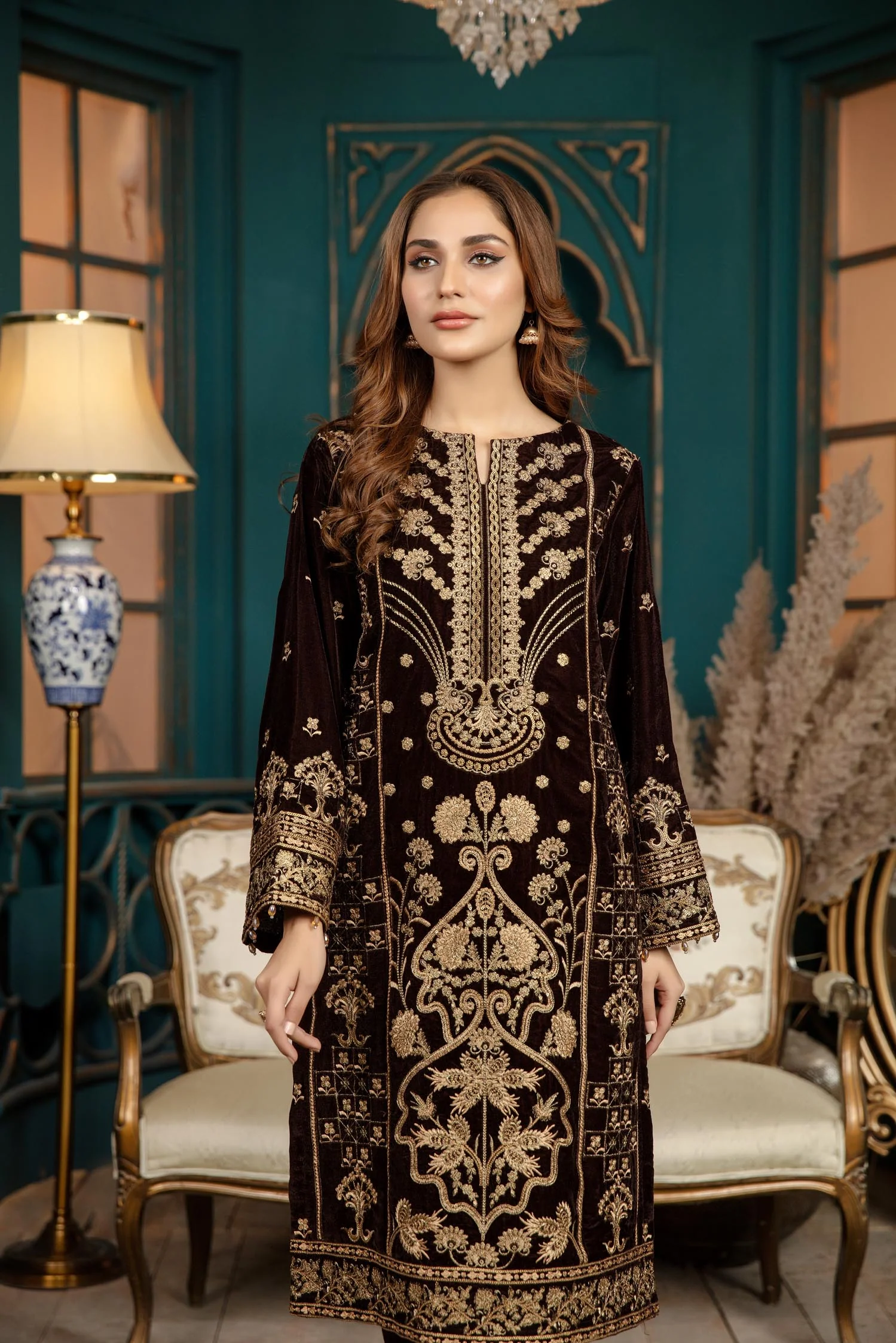 Chelin - Stitched Embroidered Velvet 2PC - Image 4