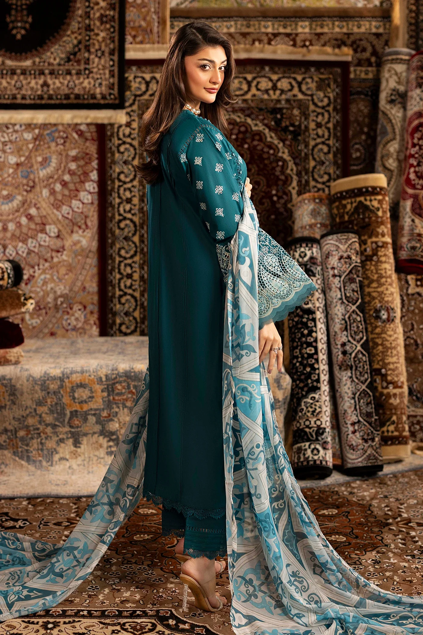 CHENILLE 1691 - Image 4