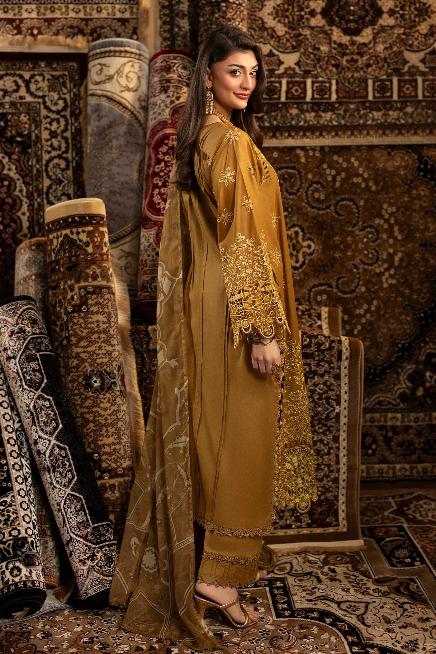 CHENILLE 1692 - Image 4