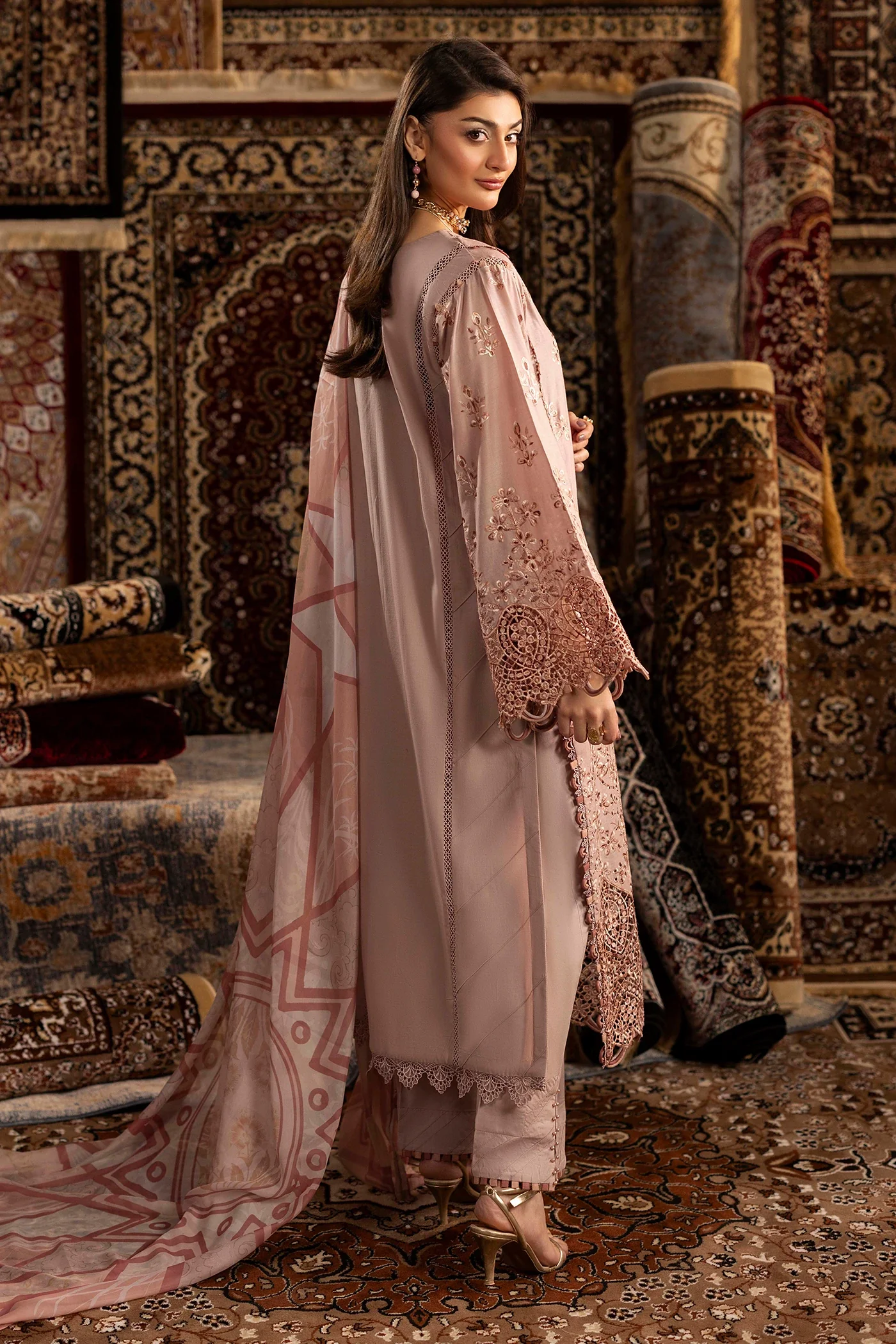 CHENILLE 1693 - Image 4
