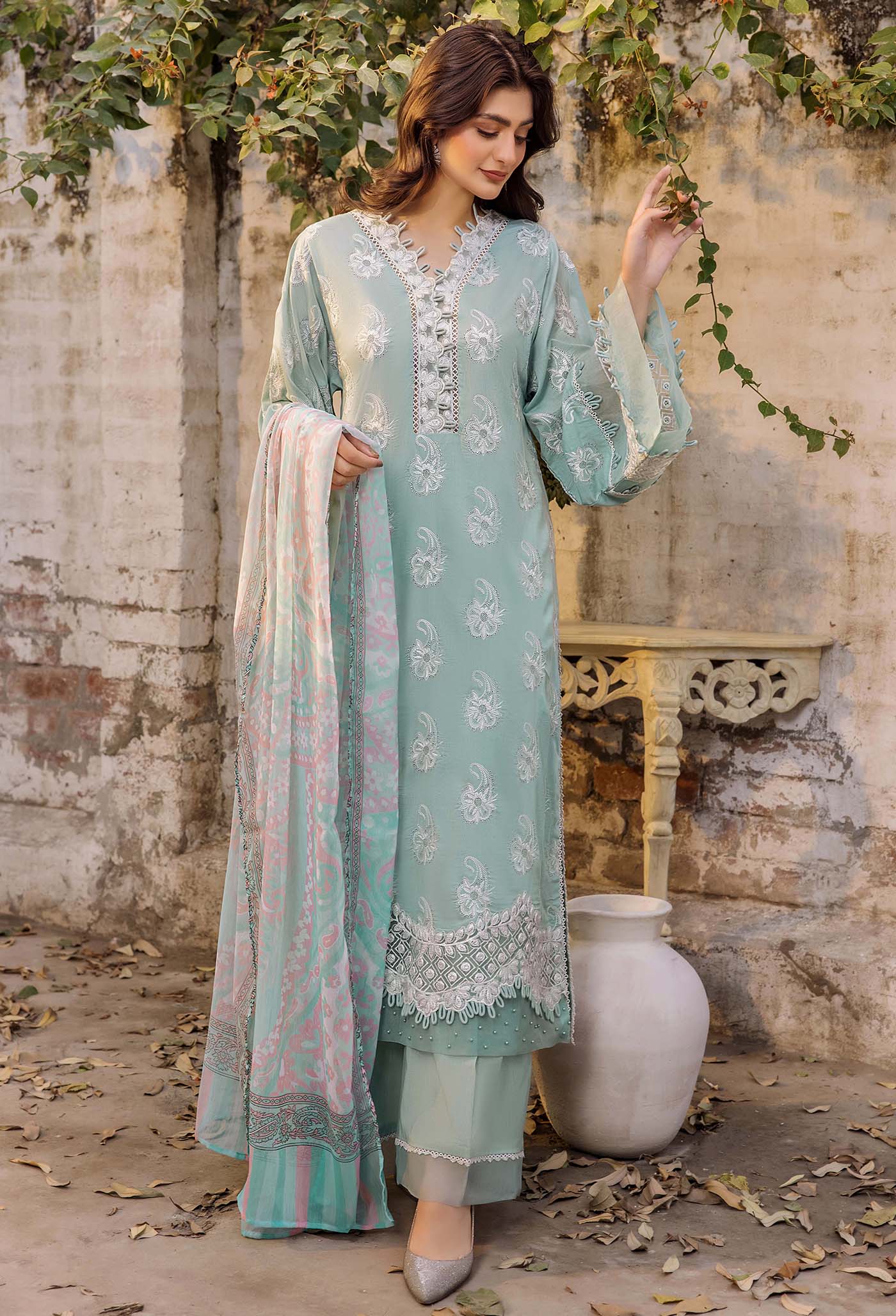 CHIKANKARI 4770 - Image 2
