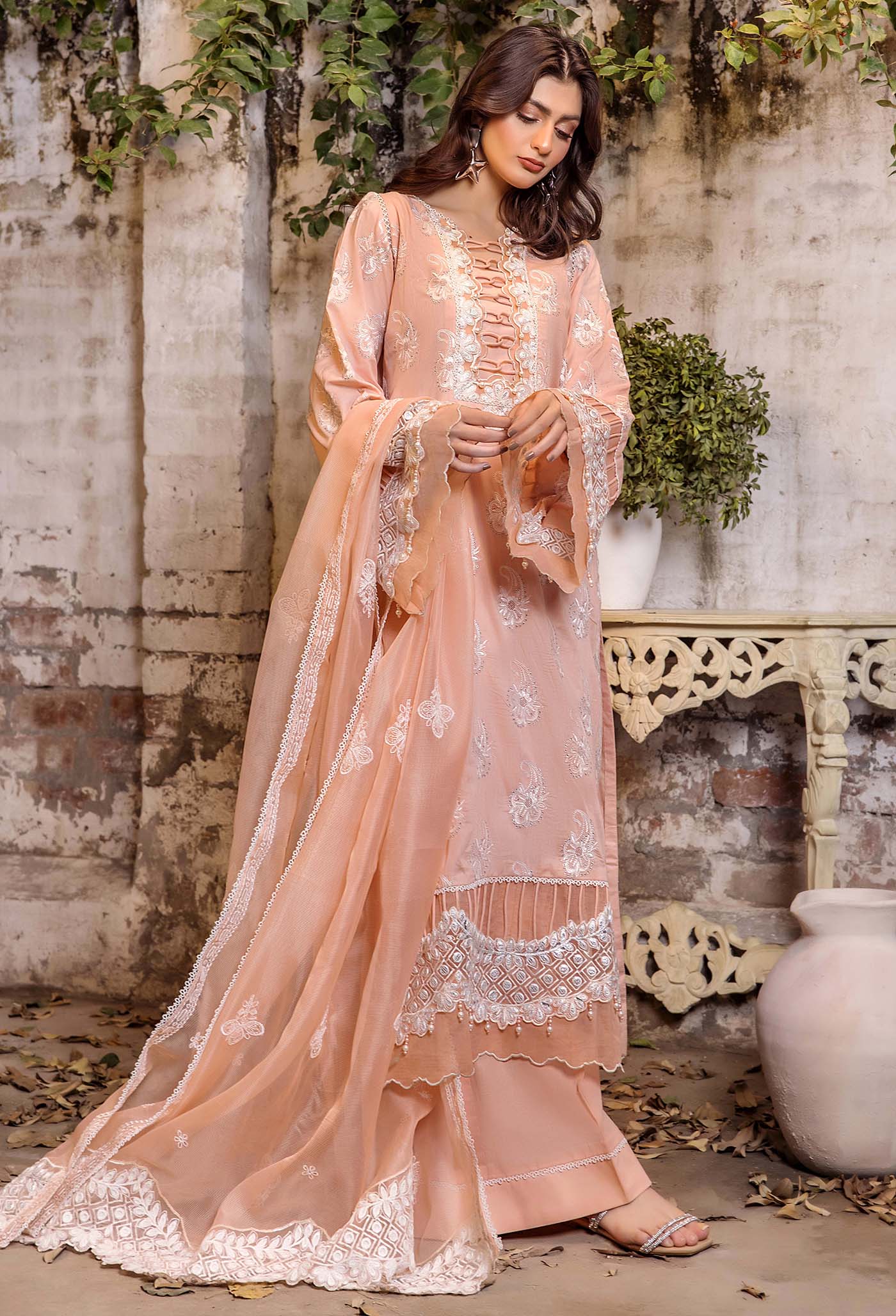 CHIKANKARI 4773 - Image 2