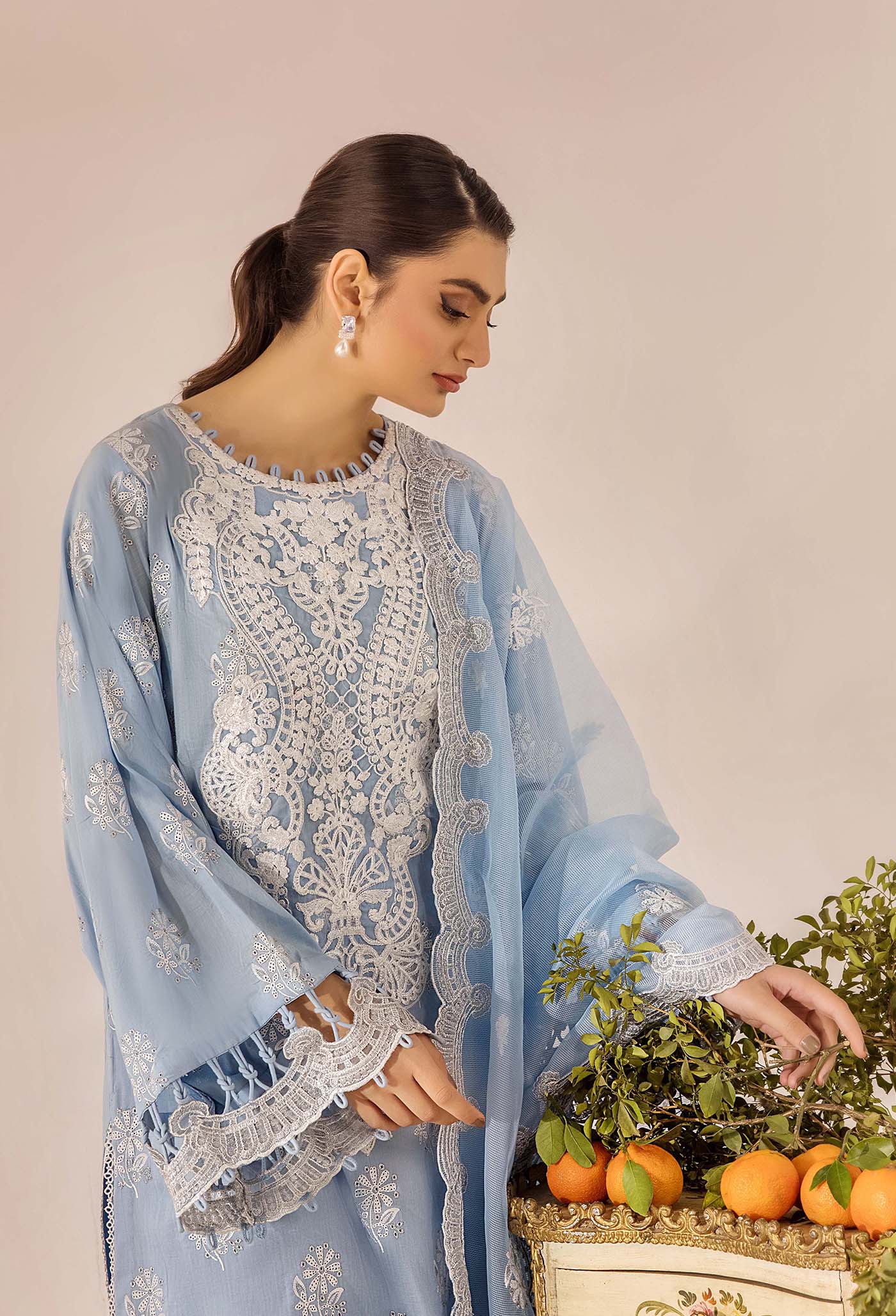 CHIKANKARI 4778 - Image 2