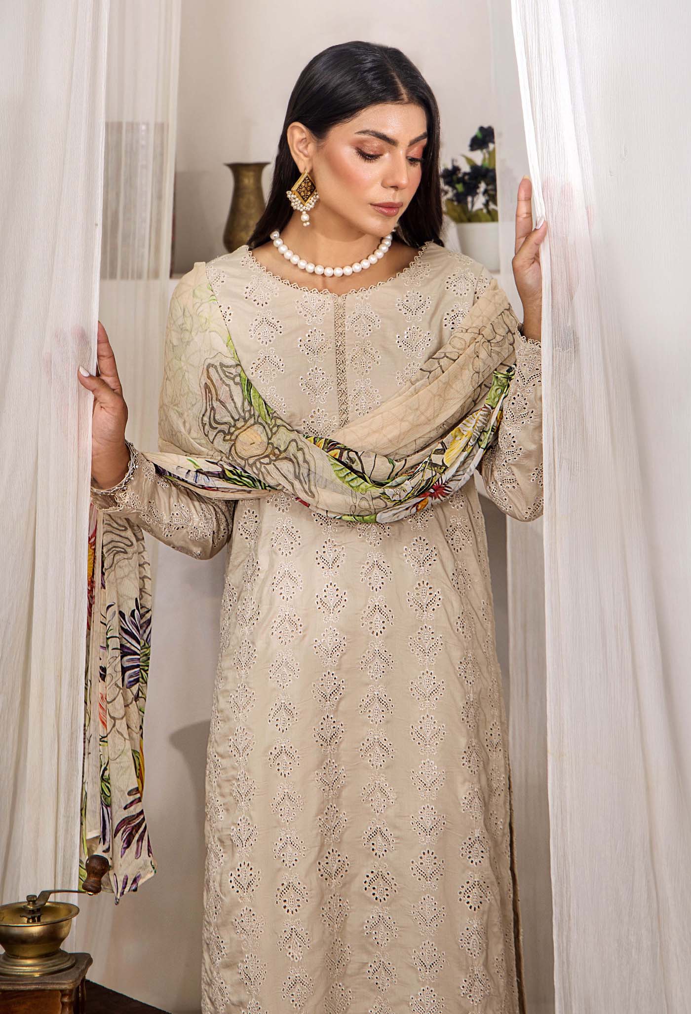 Chikankari 9102 - Image 3