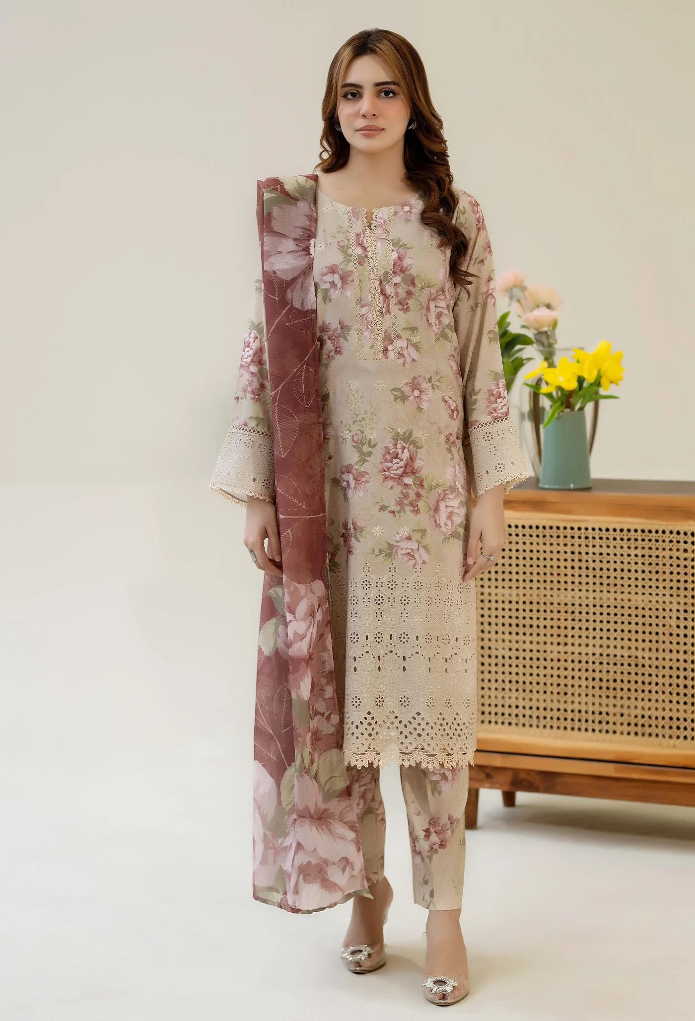 CHIKANKARI SATIN 05 - Image 2