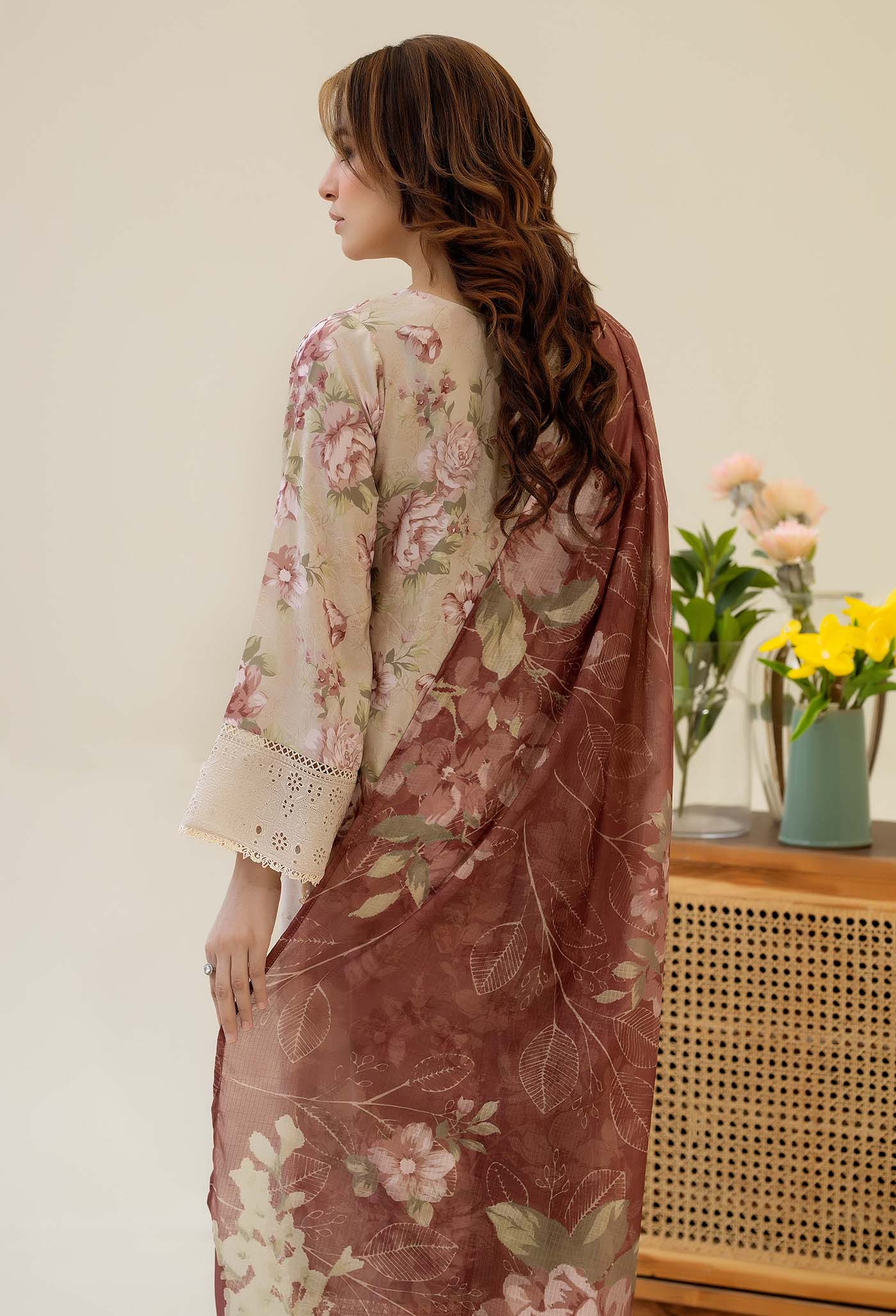 CHIKANKARI SATIN 05 - Image 3