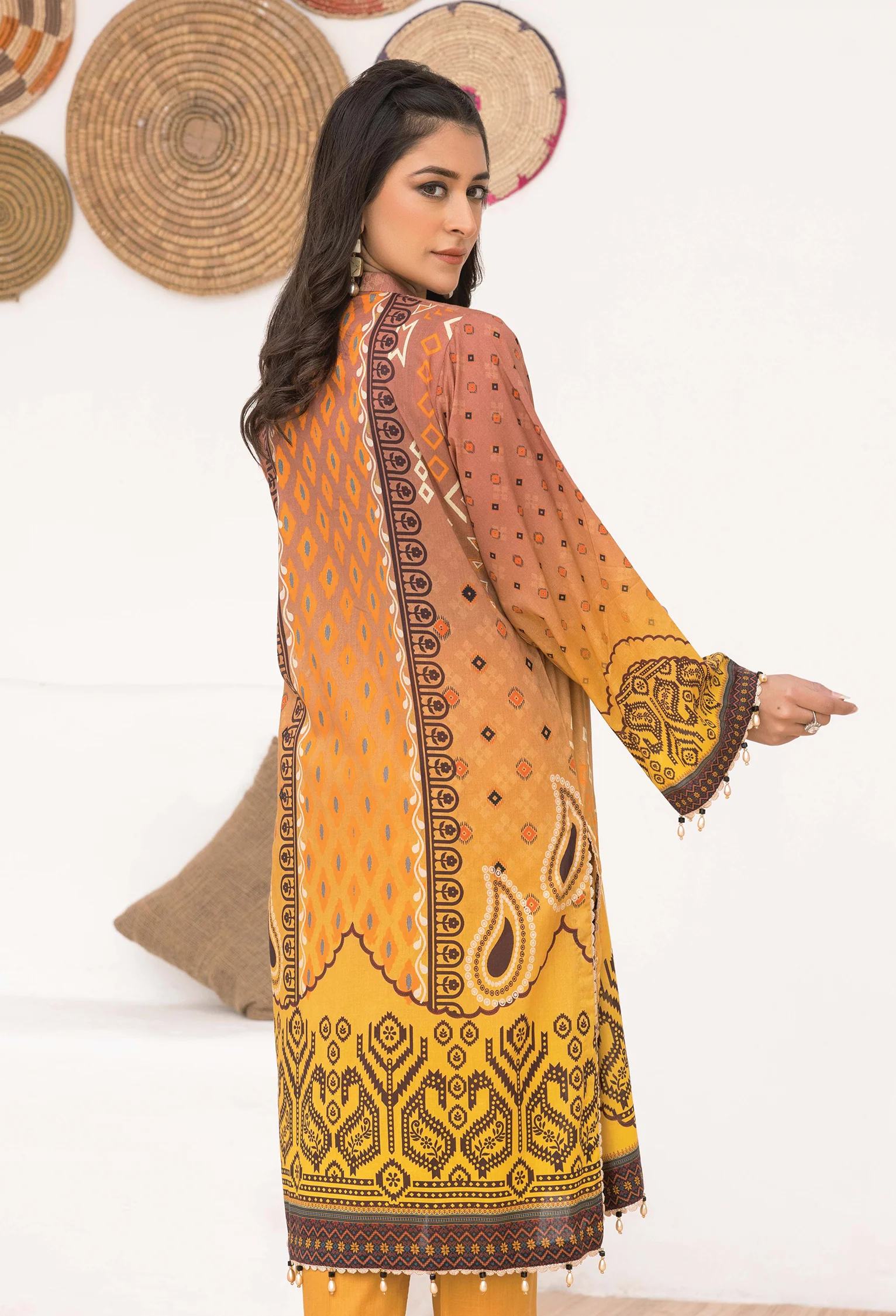 Chunri - Two Piece - Image 2