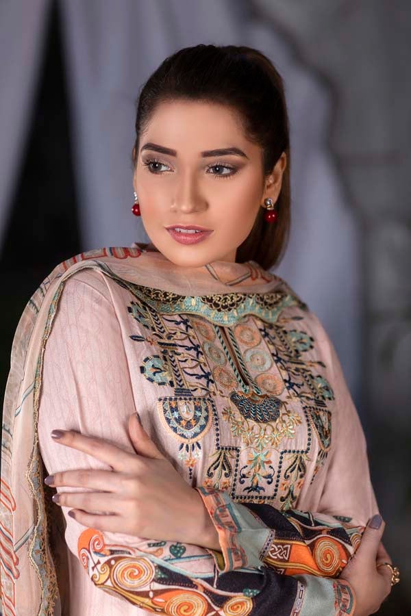 Clam Shell Digital Printed & Embroidered Karandi 3PC - Image 3