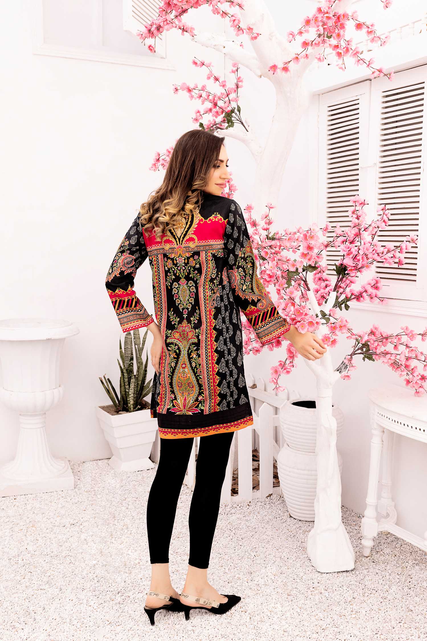 Clode - Digital Printed Stitched Lawn Kurti - Image 2