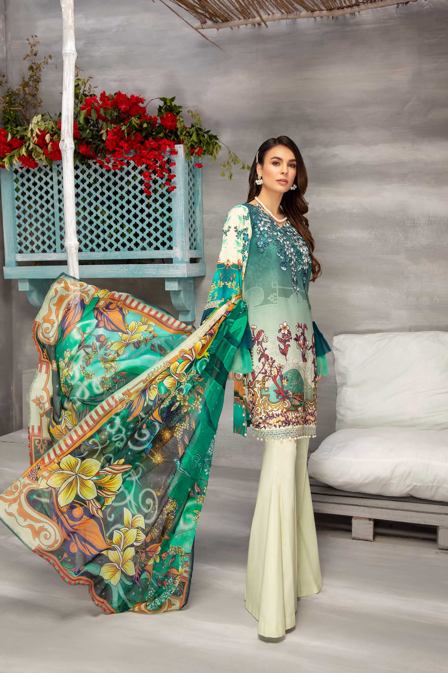 Color Chic - Image 2