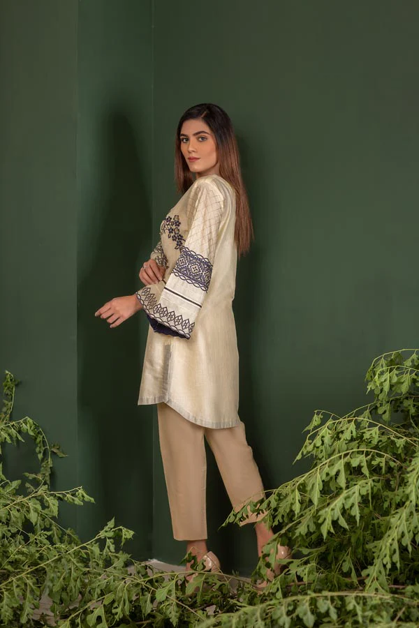Crepe - Embroidered Lawn Stitch Shirt - Image 2