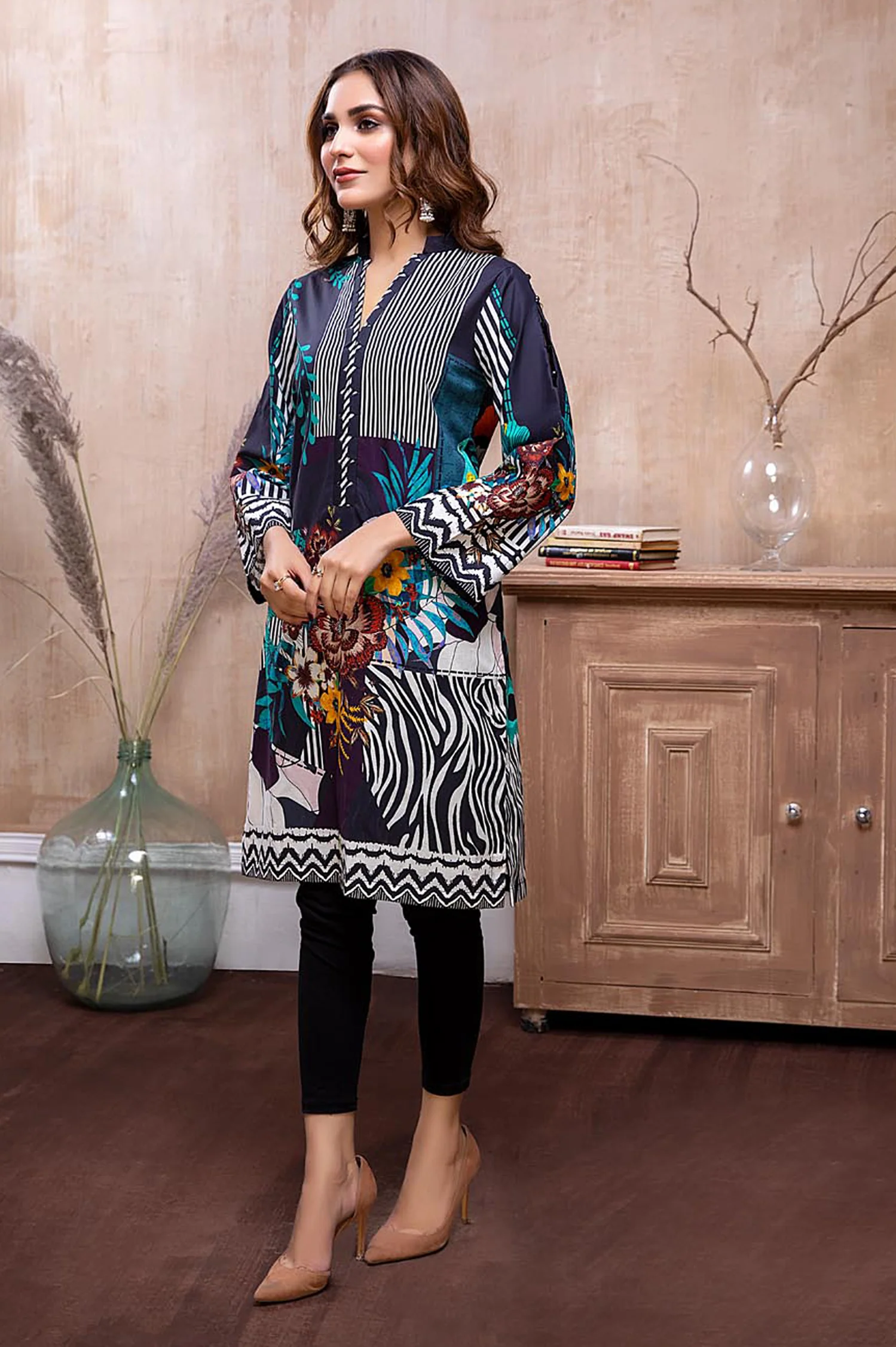 Lazuli - Stitch kurti - Image 3