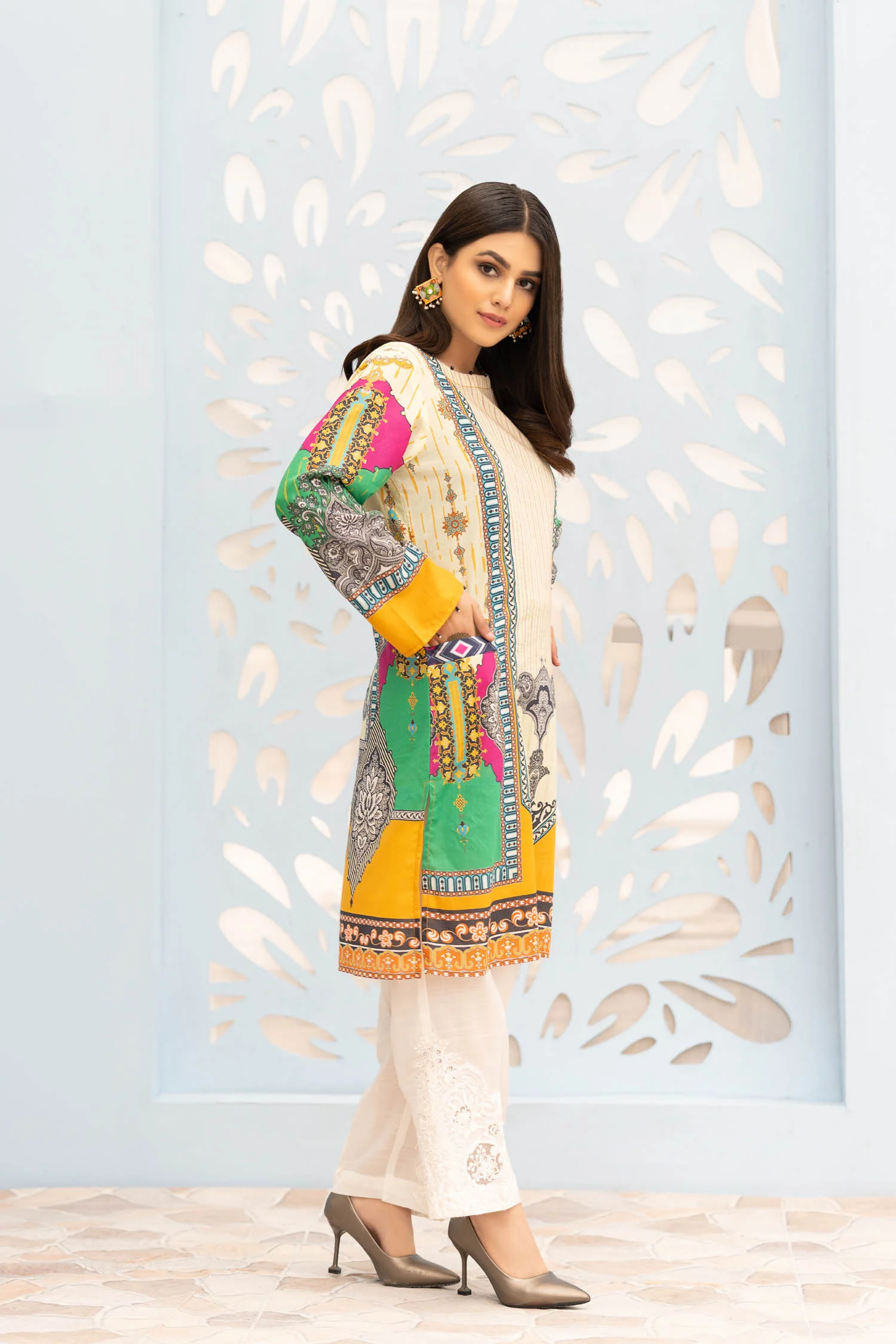 Coven - Digital Printed Stitched Lawn Kurti - Image 2