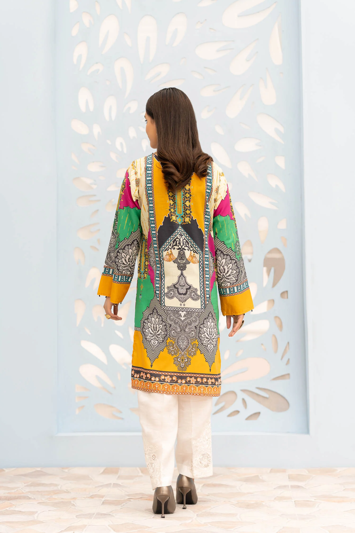 Coven - Digital Printed Stitched Lawn Kurti - Image 3
