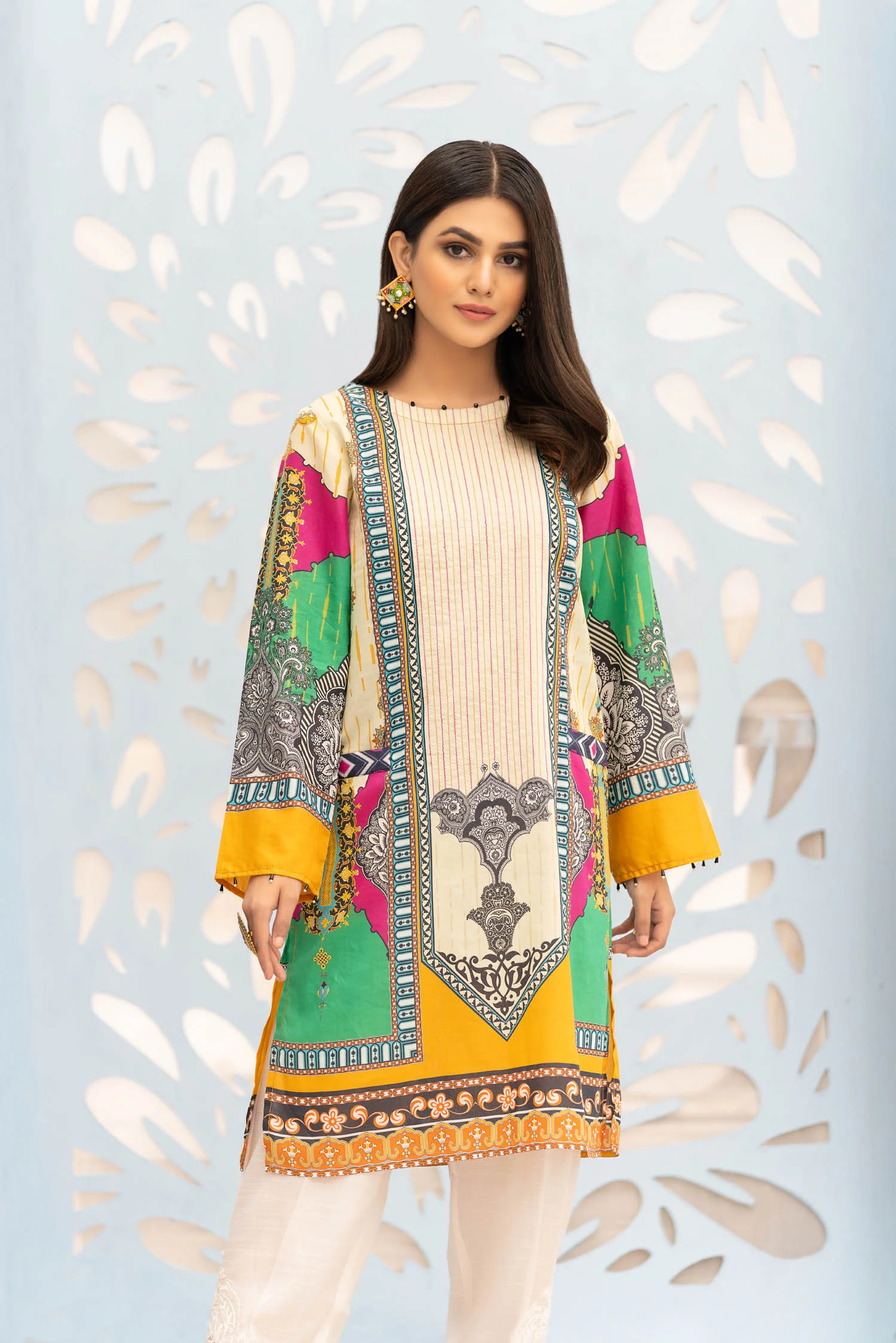 Coven - Digital Printed Stitched Lawn Kurti - Image 4