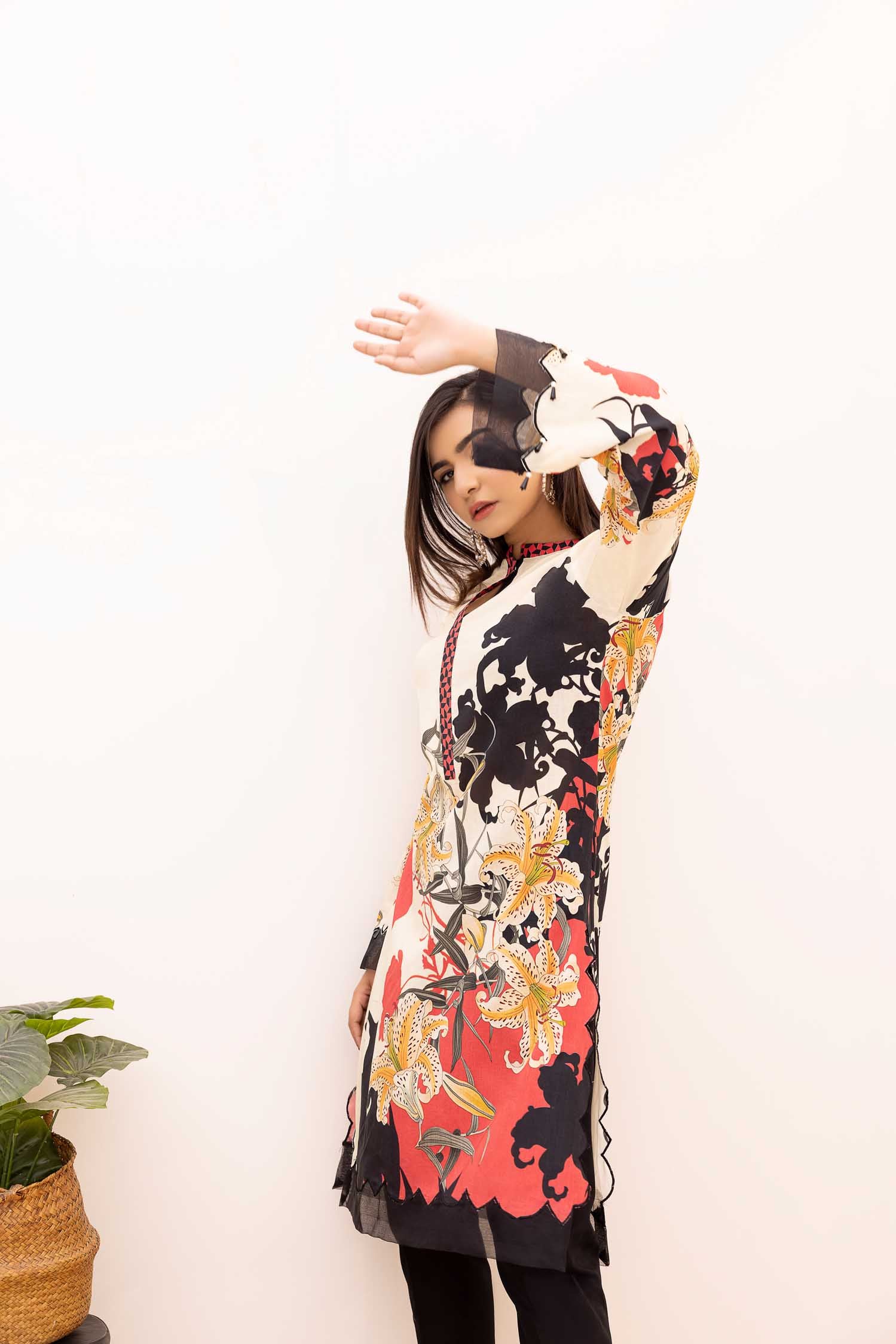Crawl - Digital Printed Stitched Lawn Kurti - Image 4