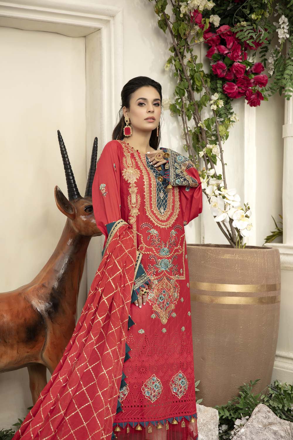 Crimson - Schiffli Embroidered Lawn (3PC) - Image 2