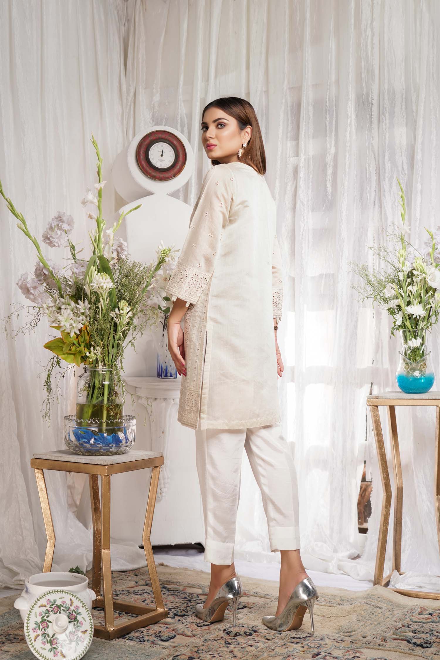 Dampen - Embroidered Paper Silk Stitch Kurti - Image 2