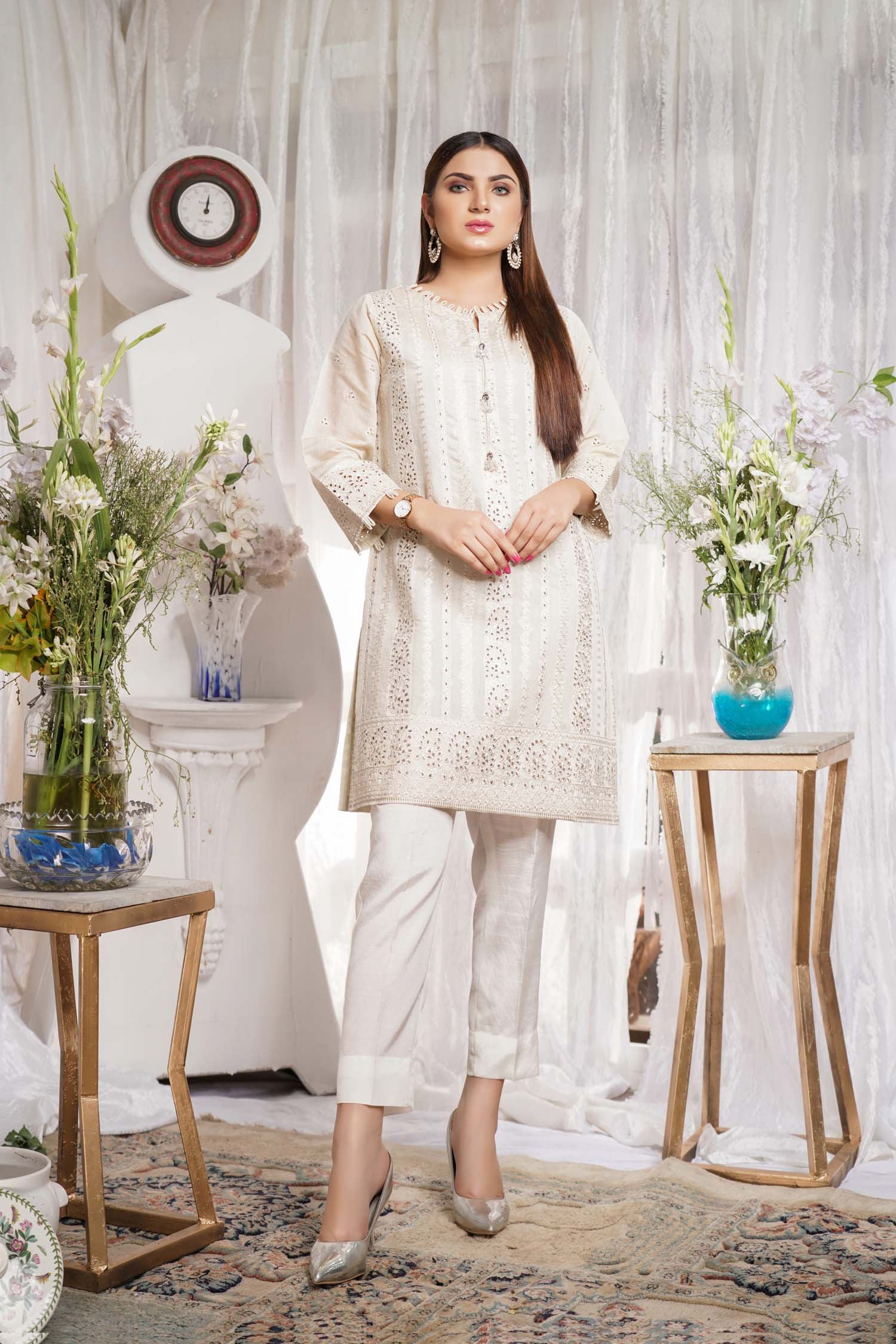 Dampen - Embroidered Paper Silk Stitch Kurti - Image 3