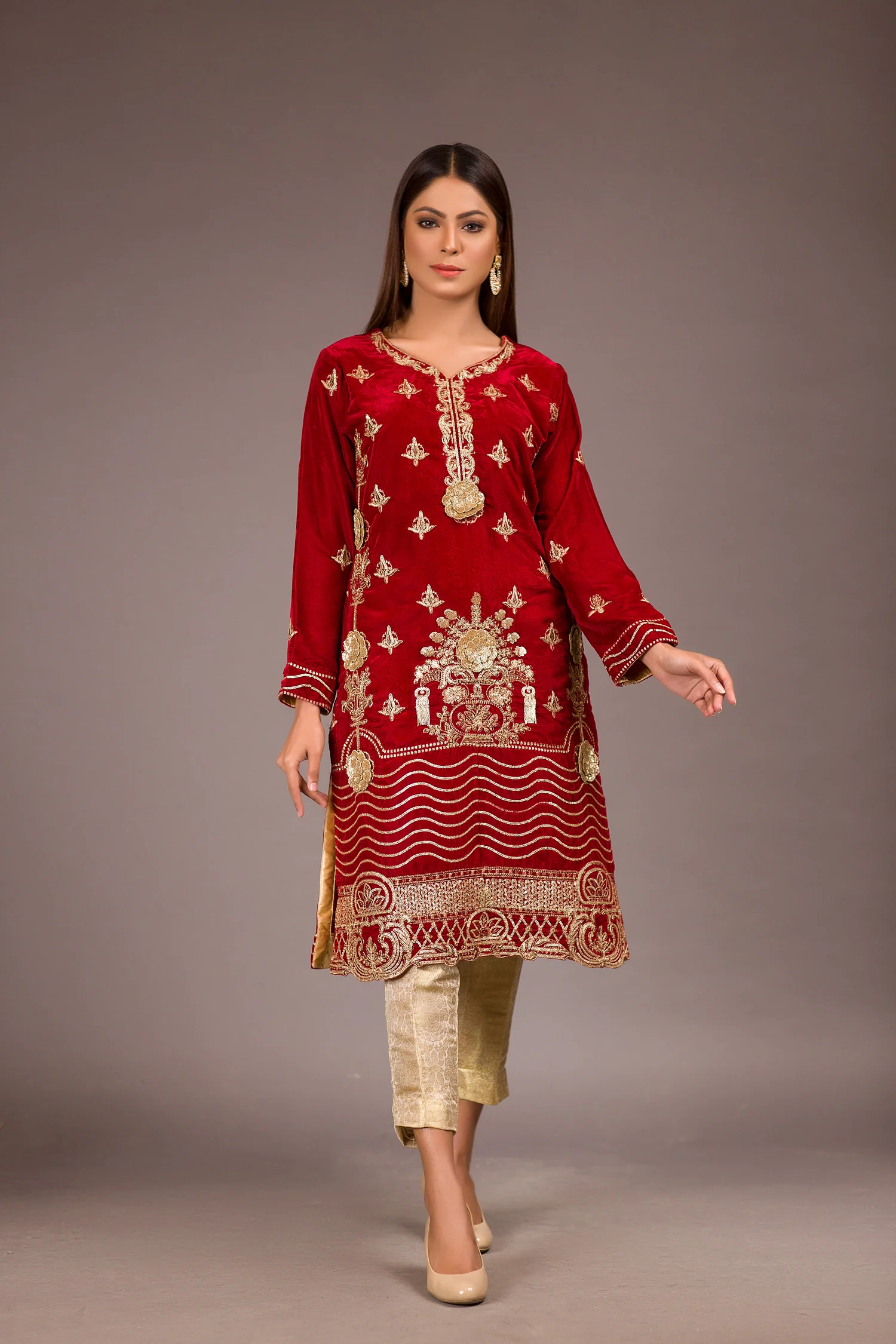Dense - Embroidered Velvet Unstitch Kurti