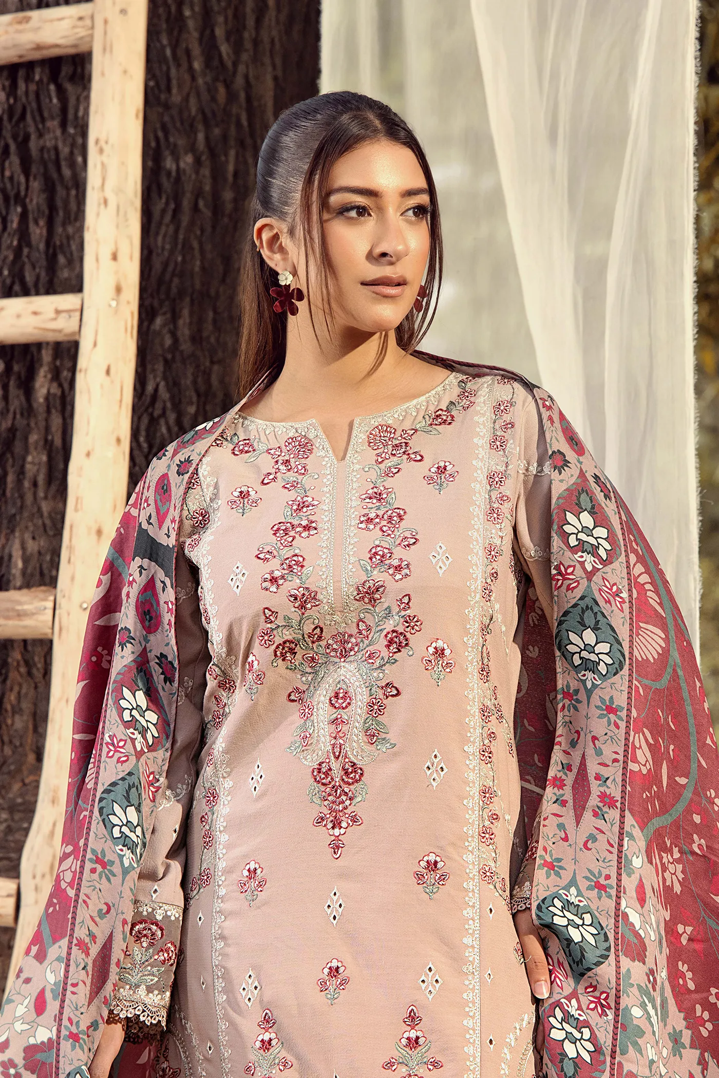 DHANAK 7840