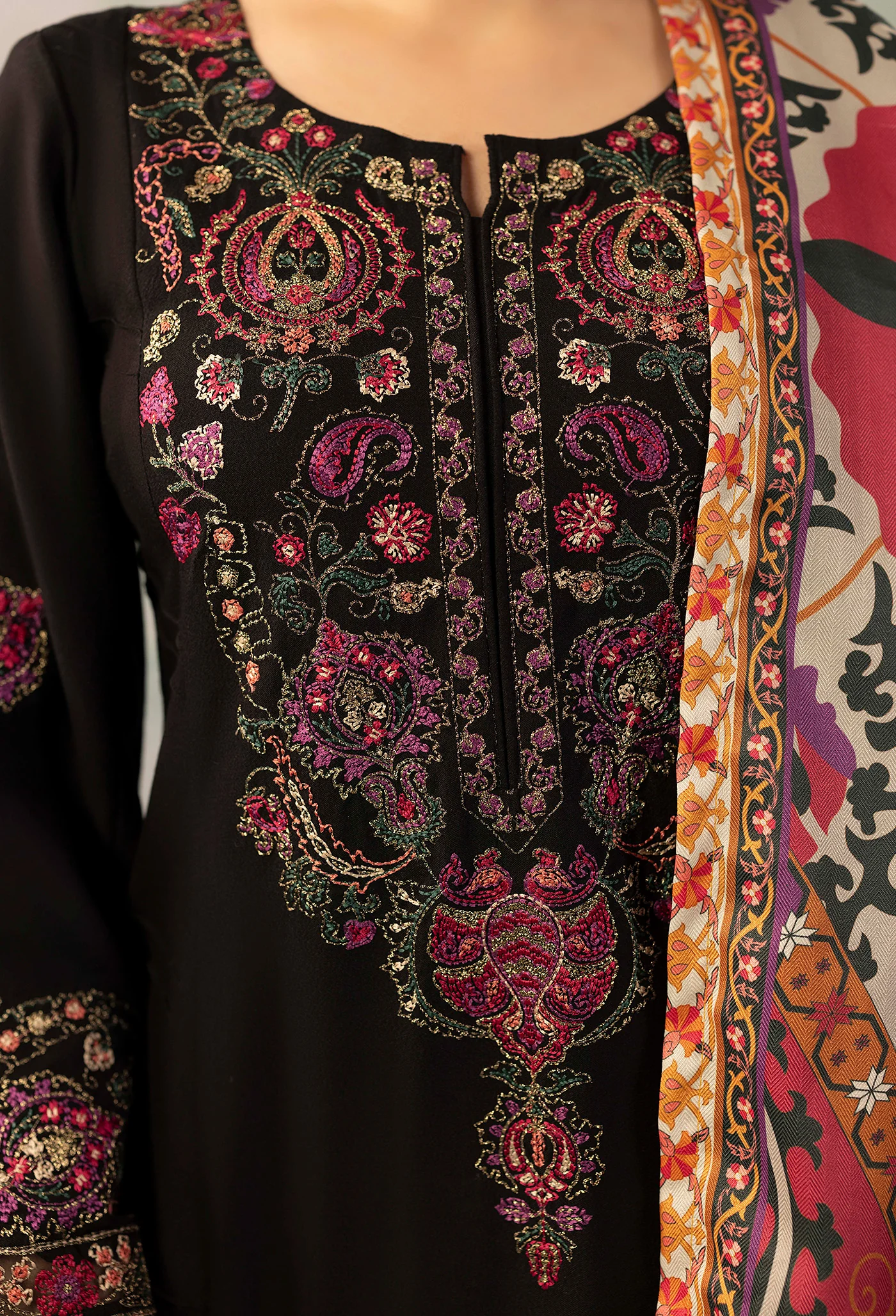 DHANAK 7932 - Image 2