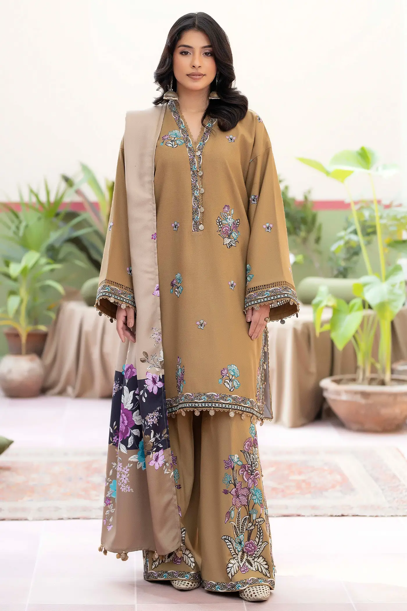 DHANAK 8013