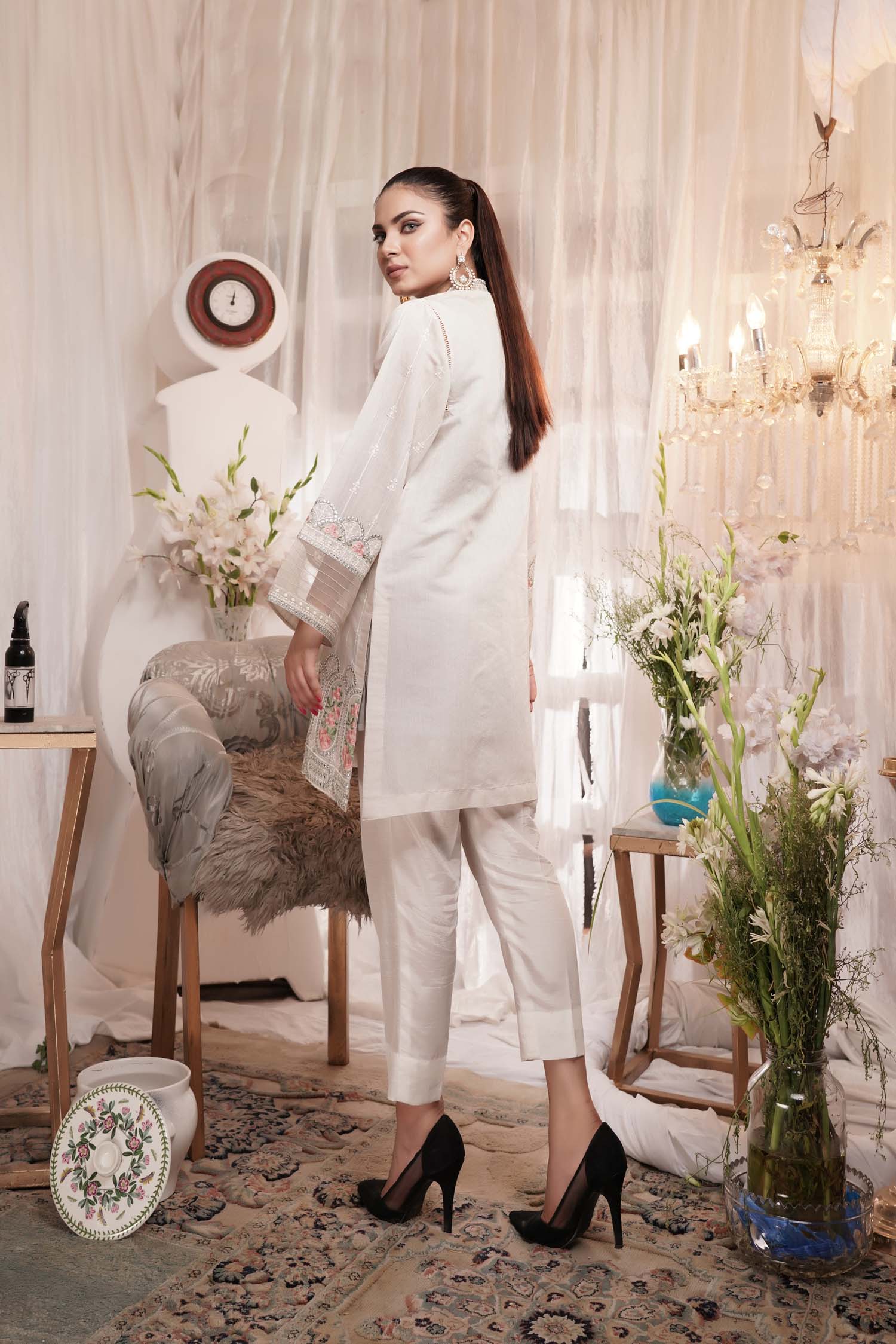 Disown - Embroidered Paper Silk Stitch Kurti - Image 2