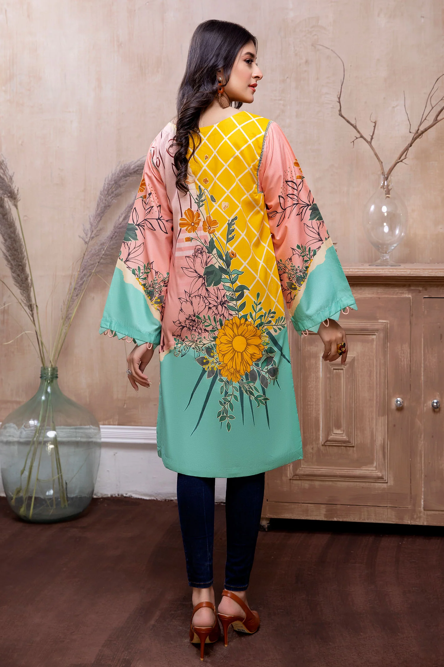 Early Glaze - Printed Cambric Stitched Kurti - Image 2