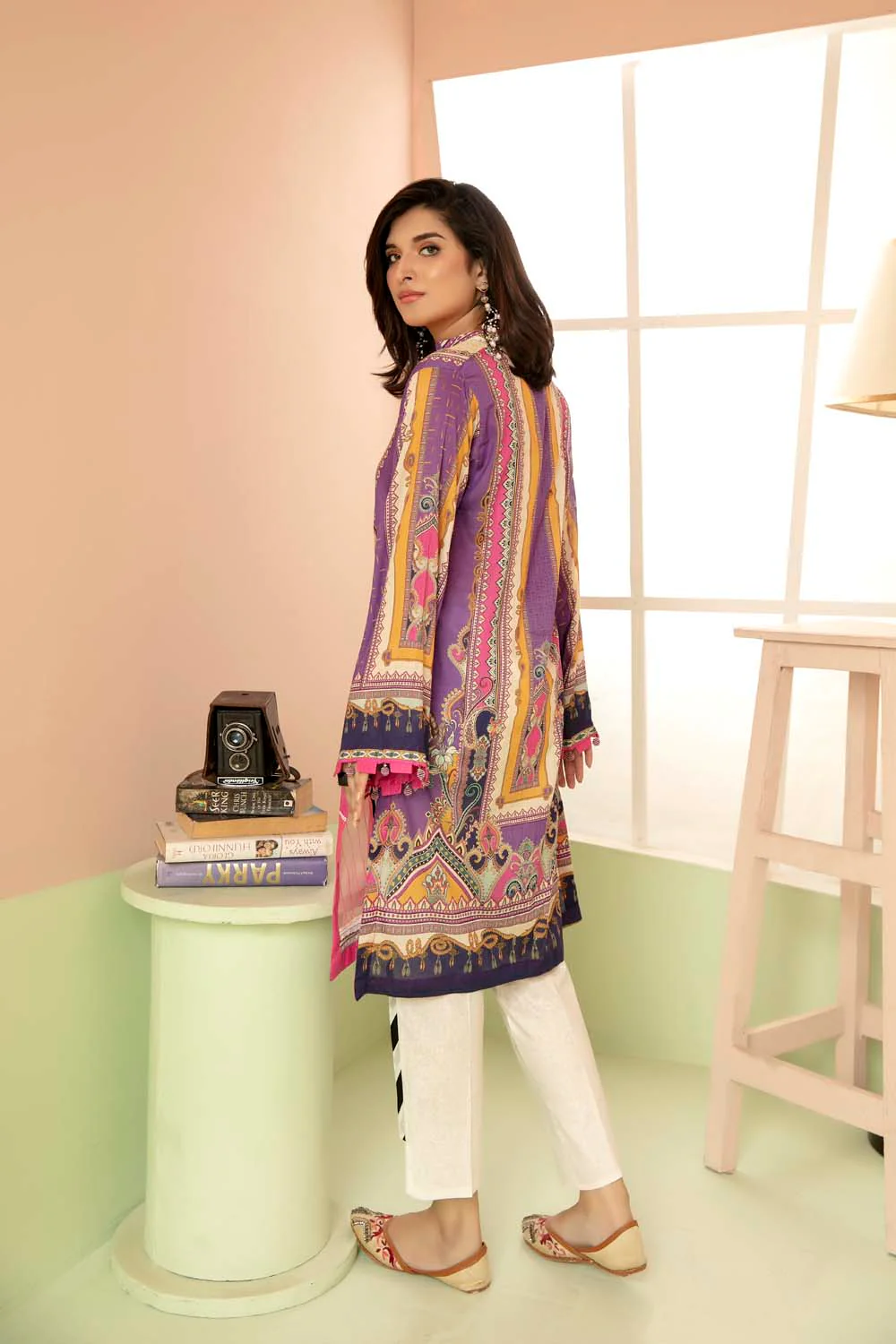 Eigengrau - Printed Stitch Kurti - Image 3