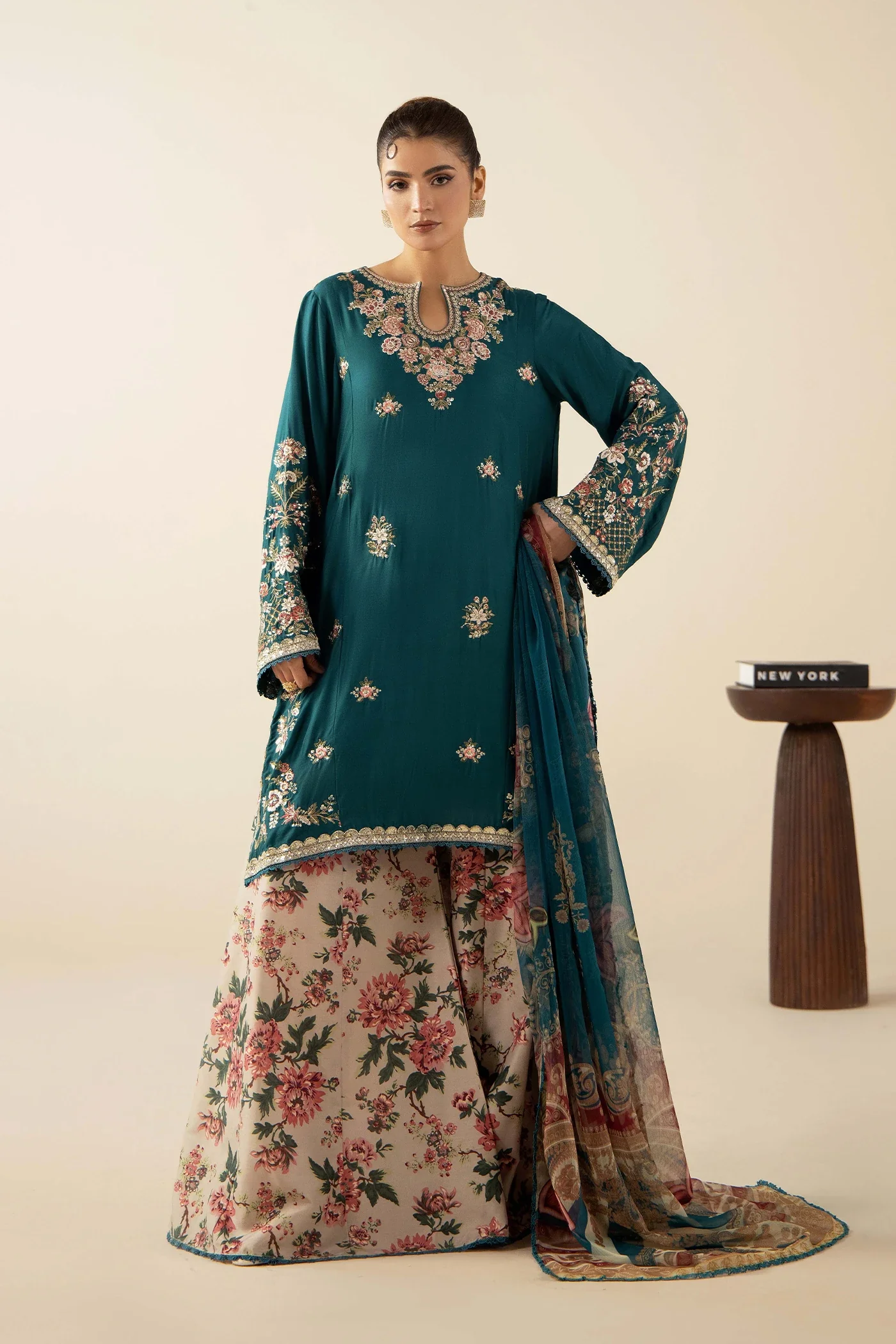EMB LINEN 1583 - Image 3