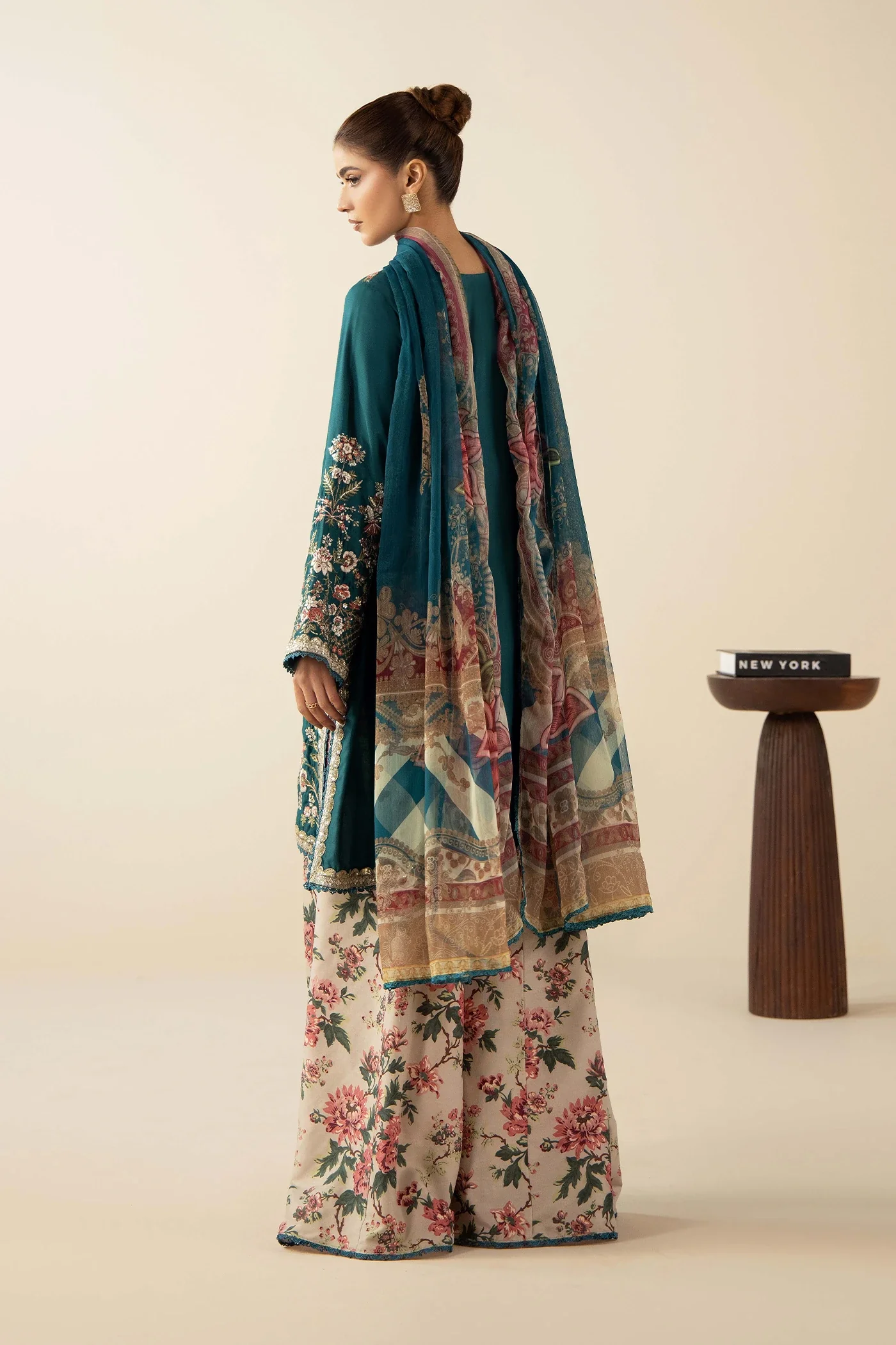 EMB LINEN 1583 - Image 4