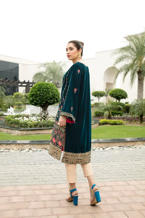 Eslem - Embroidered Velvet Un-Stitched (2 Piece) - Image 2