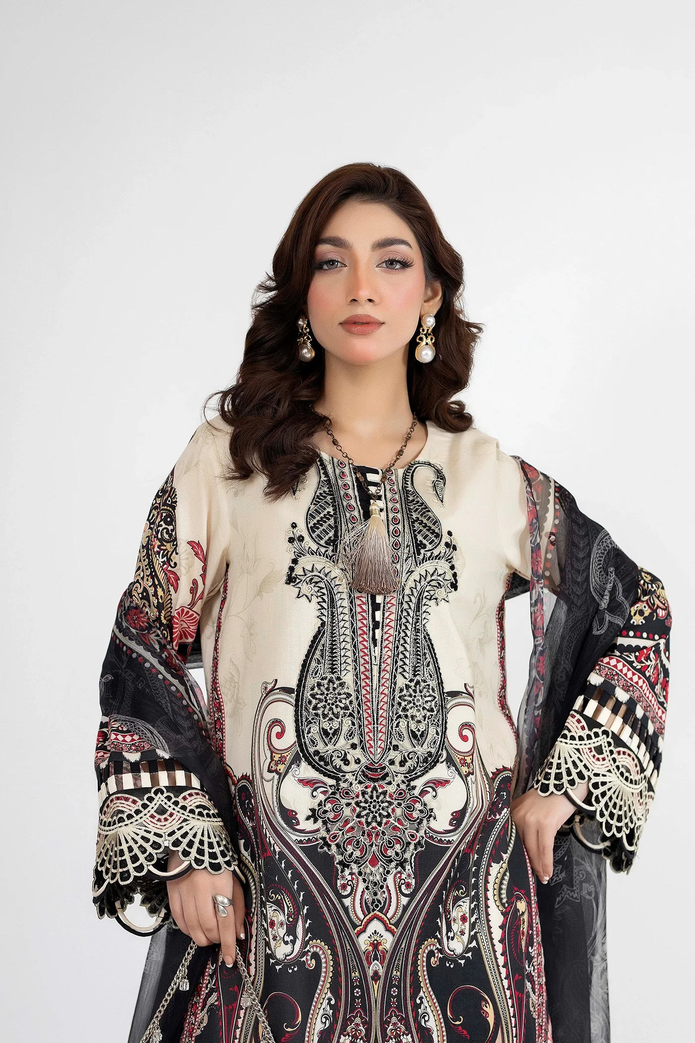 ETHNIC 1650