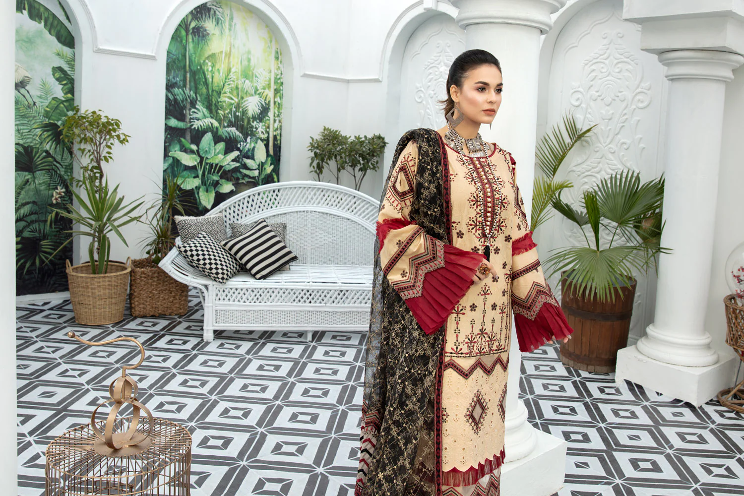 Ethnic Looks - Image 3
