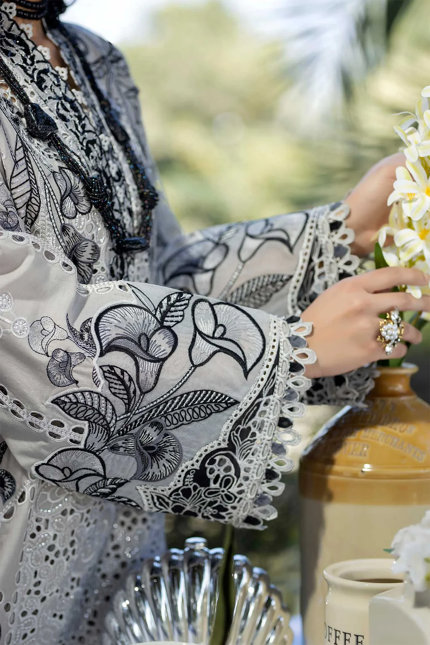 FAIRY TALE 2246 - Image 3