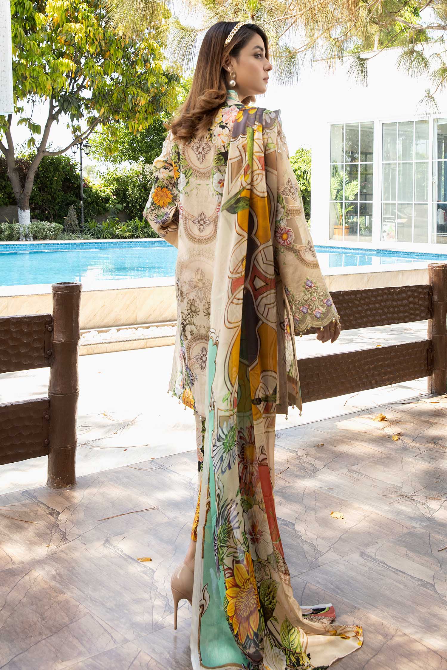 Fashion Freedom - Exclusive Unstitched Lawn - Image 2
