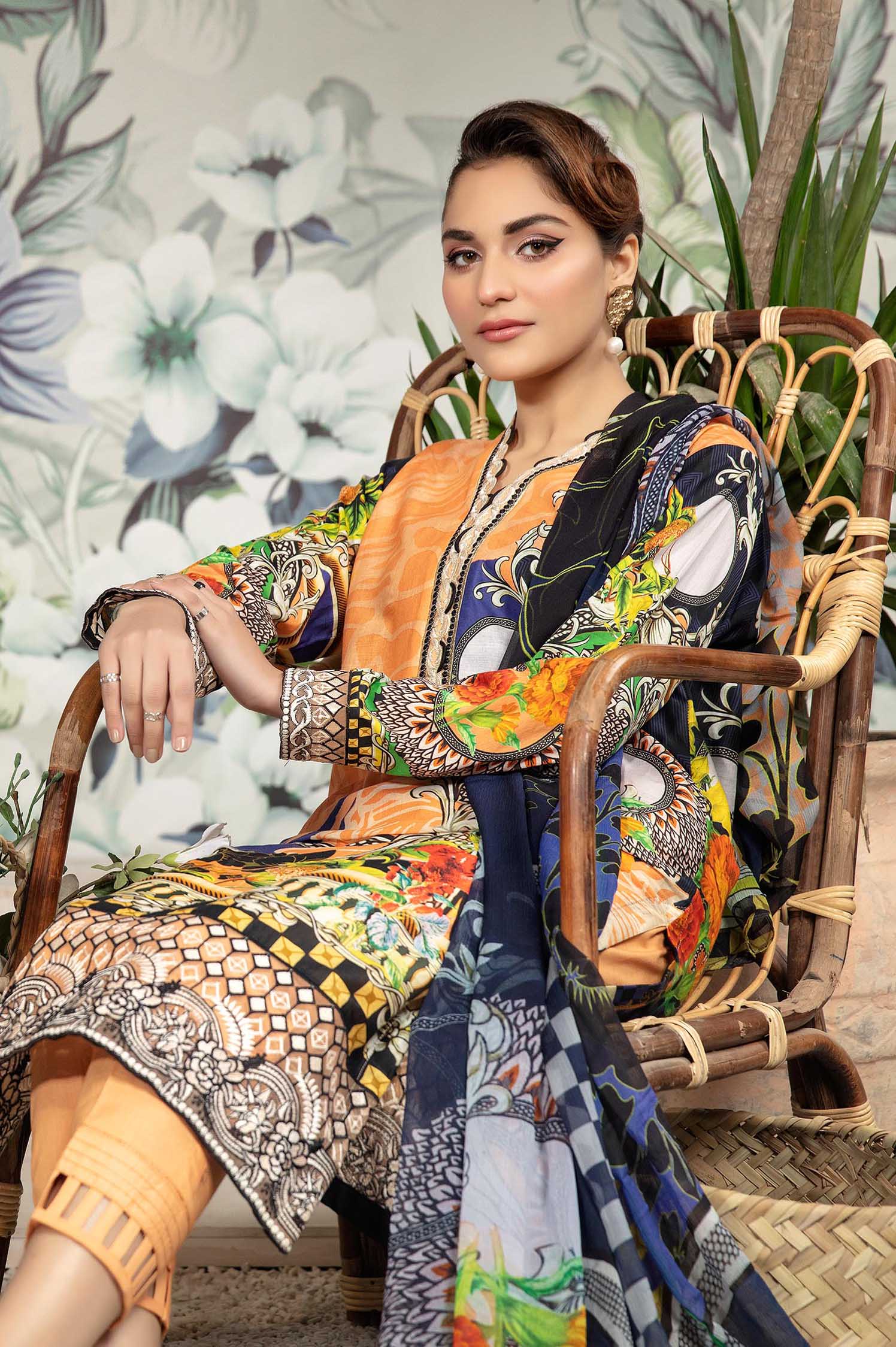 Fawn - Printed & Embroidered Lawn 3PC - Image 3