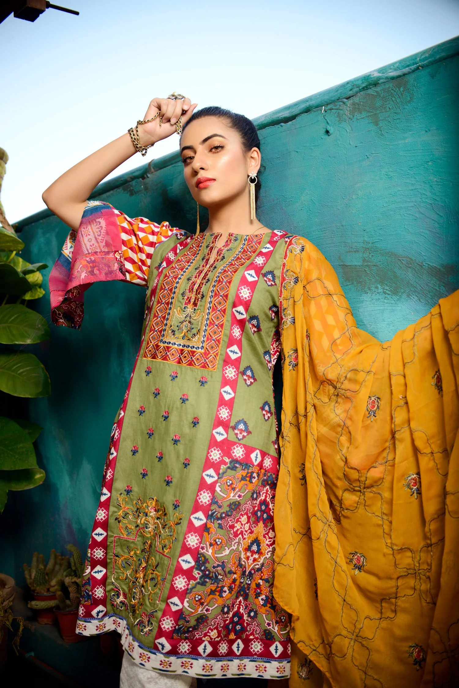fern - Printed and Embroidered Lawn 3PC - Image 4