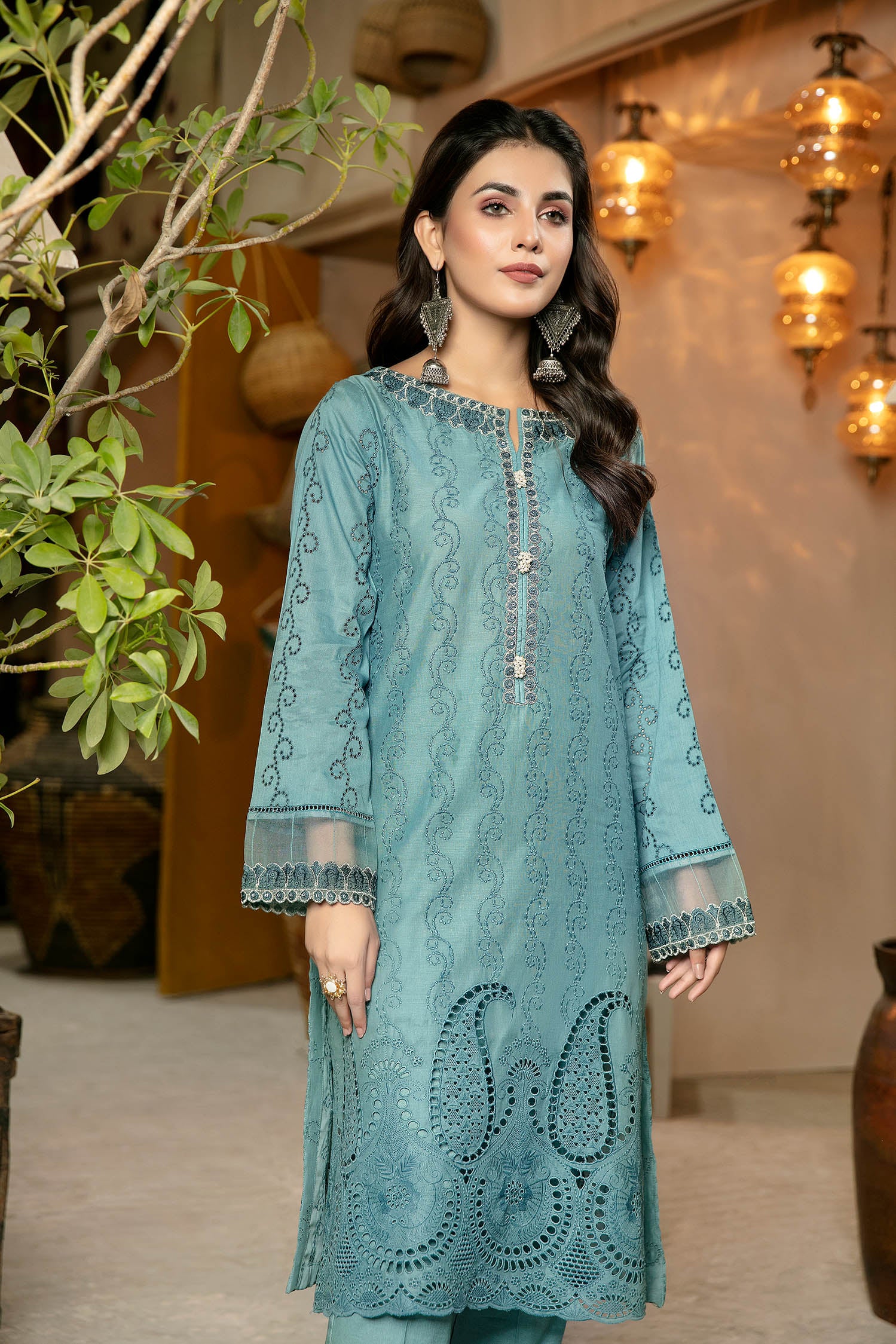 Fernweh - Schiffli Embroidered Lawn Stitch Kurti - Image 3