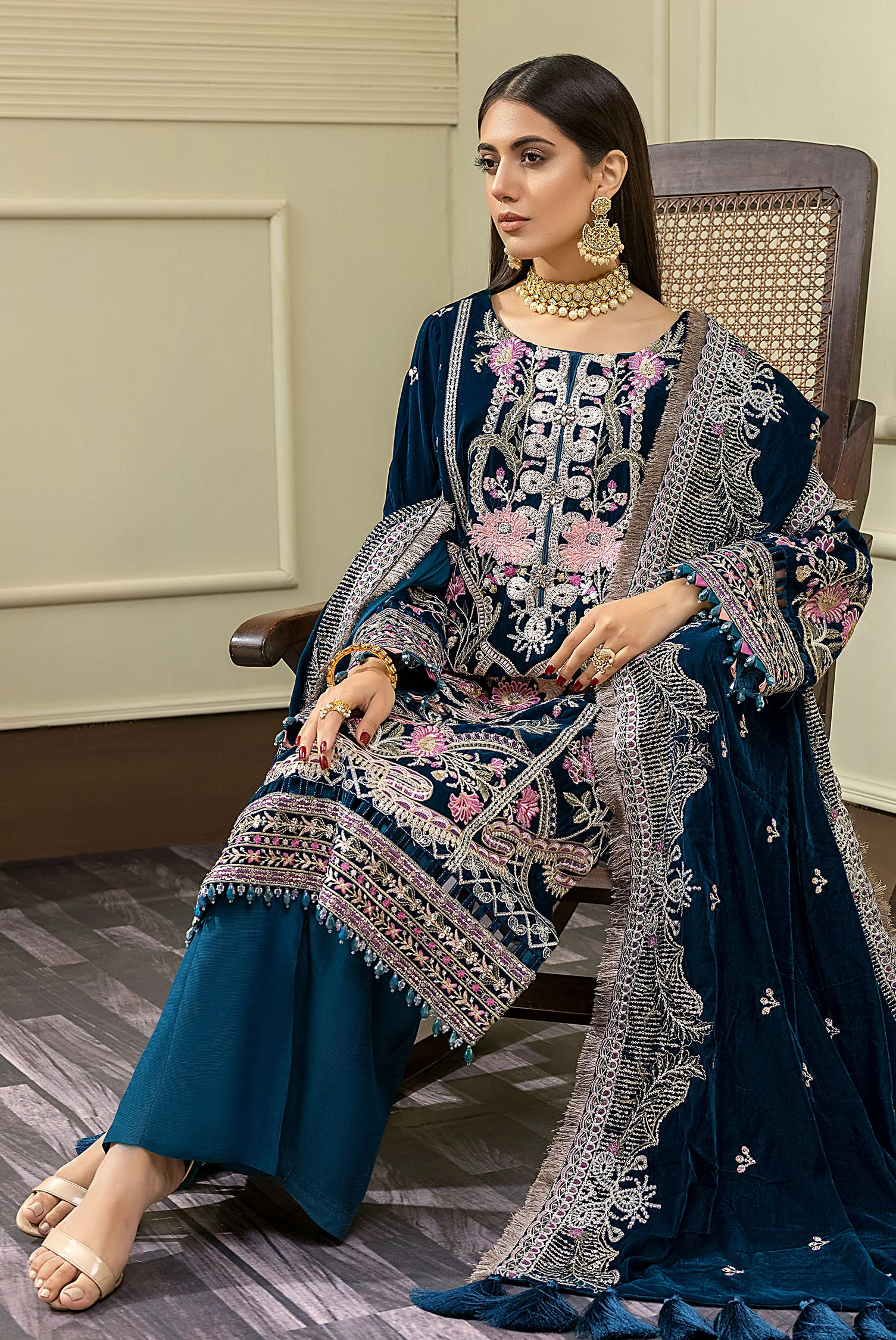 Flory Drop - Embroidered Velvet 3PC - Image 3