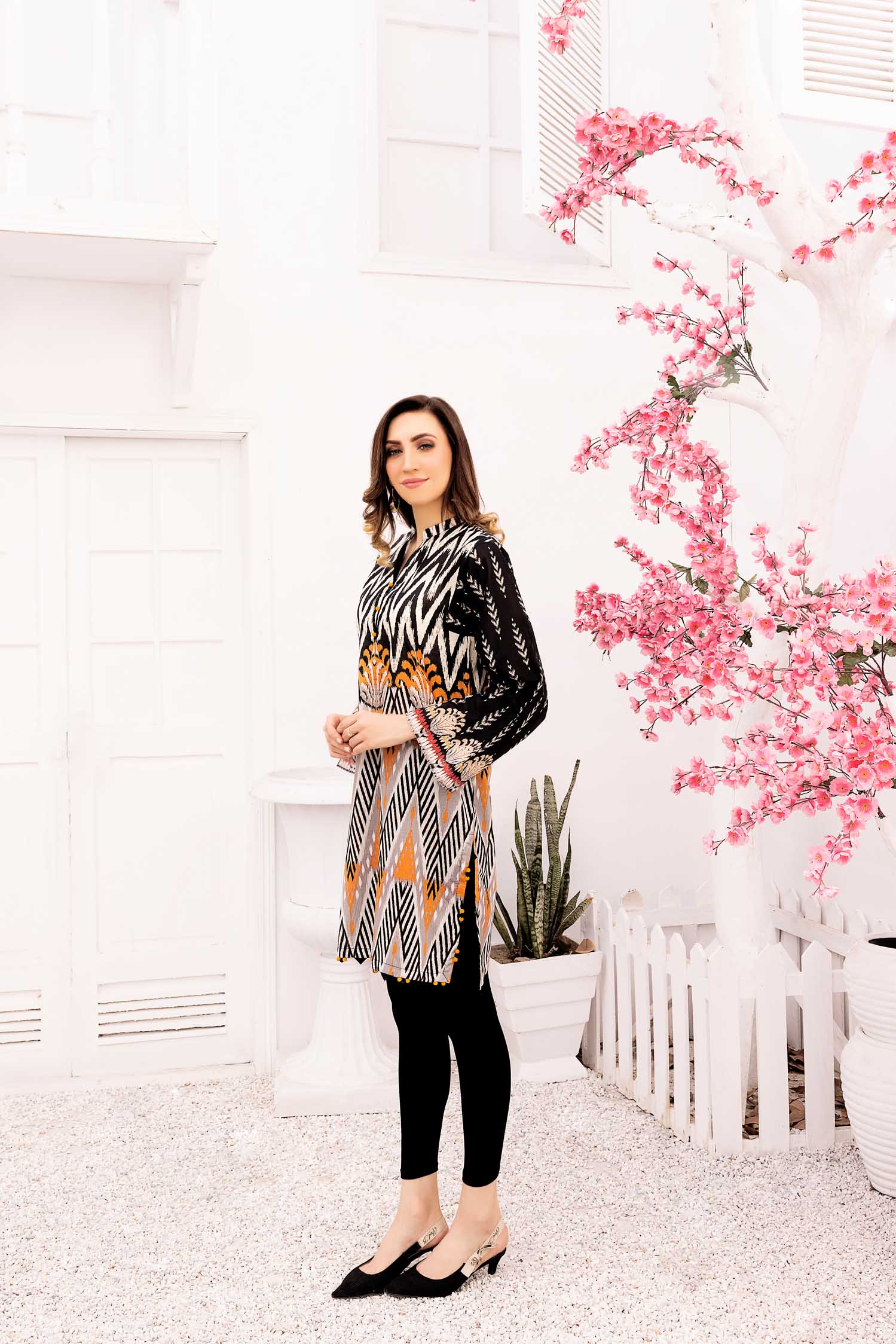 Giz lines - Digital Printed Stitched Lawn Kurti - Image 2