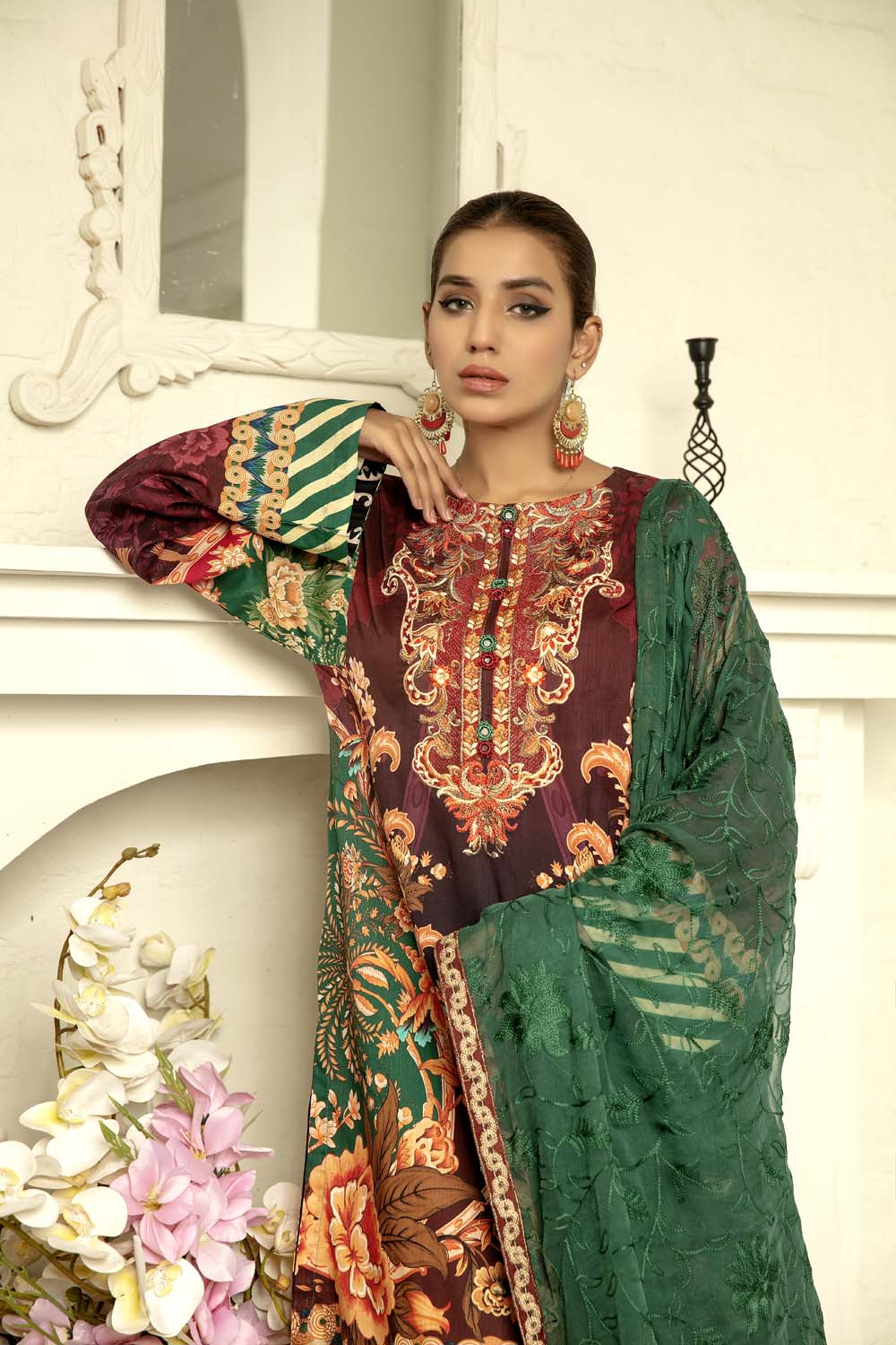 Glamor Glory - Digital Printed & Embroidered Lawn - Image 3