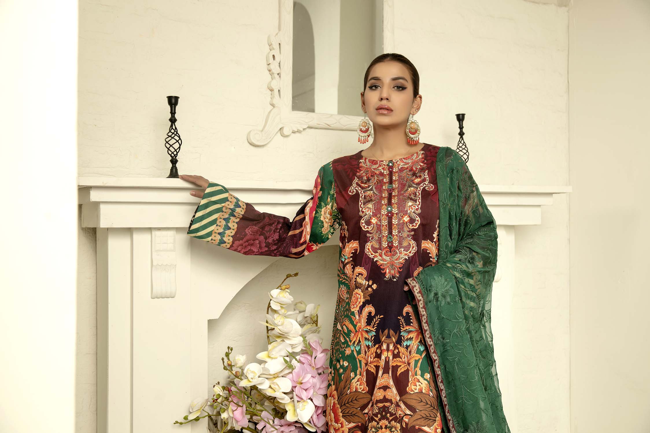 Glamor Glory - Digital Printed & Embroidered Lawn - Image 4