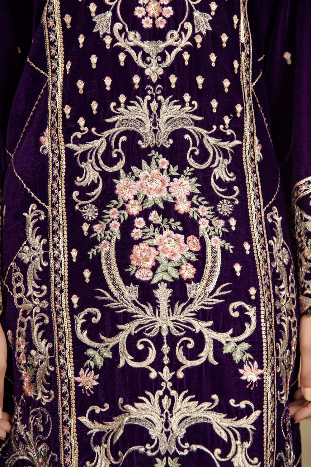 Glory Fall - Stitched Embroidered Velvet 2PC - Image 4
