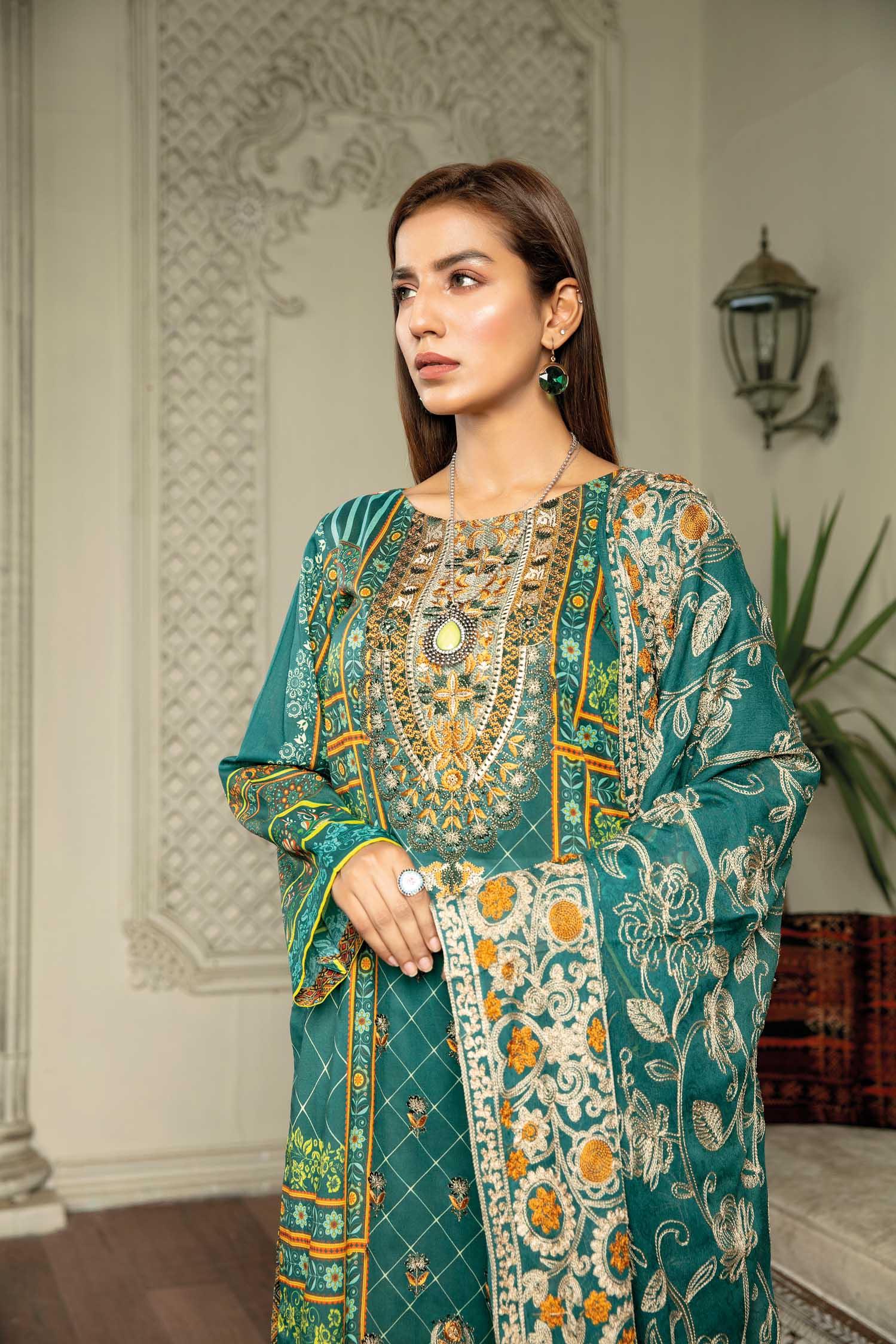 Gorgeous Green - Digital Printed & Embroidered Lawn 3PC - Image 4